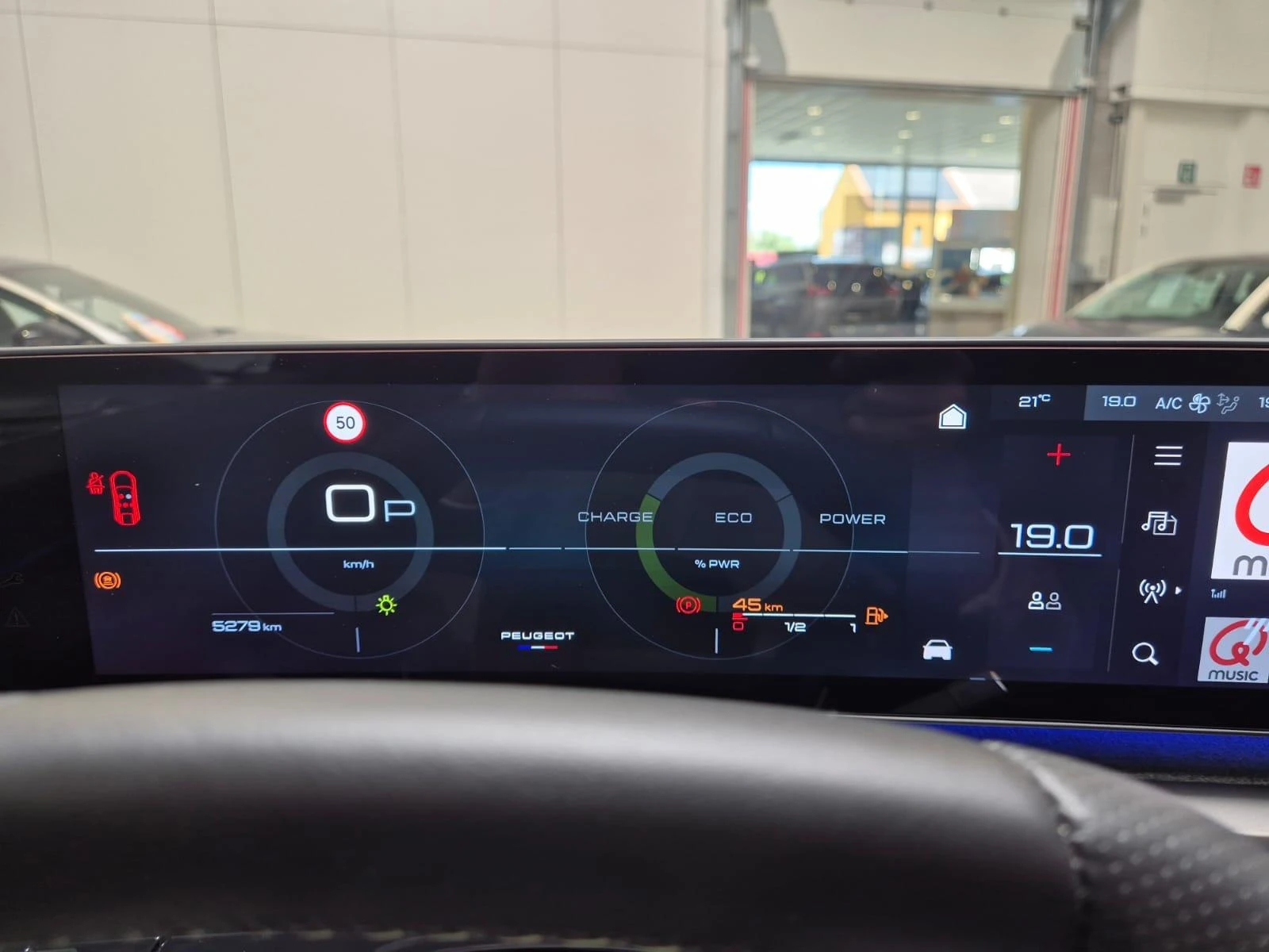 Peugeot 3008 1.2 HYBRID 145 e-DSC6 GT
