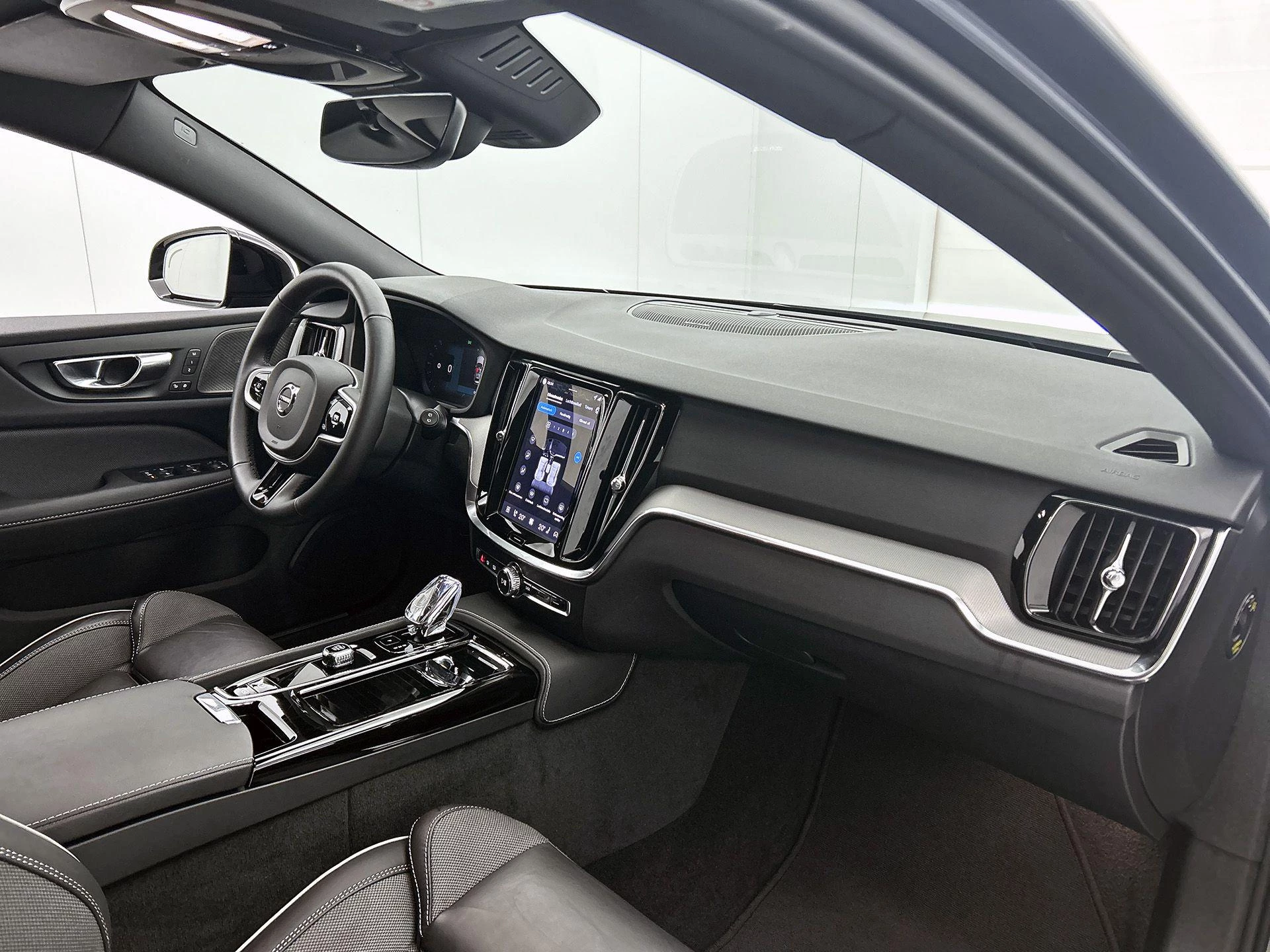 Volvo-V60-image-20