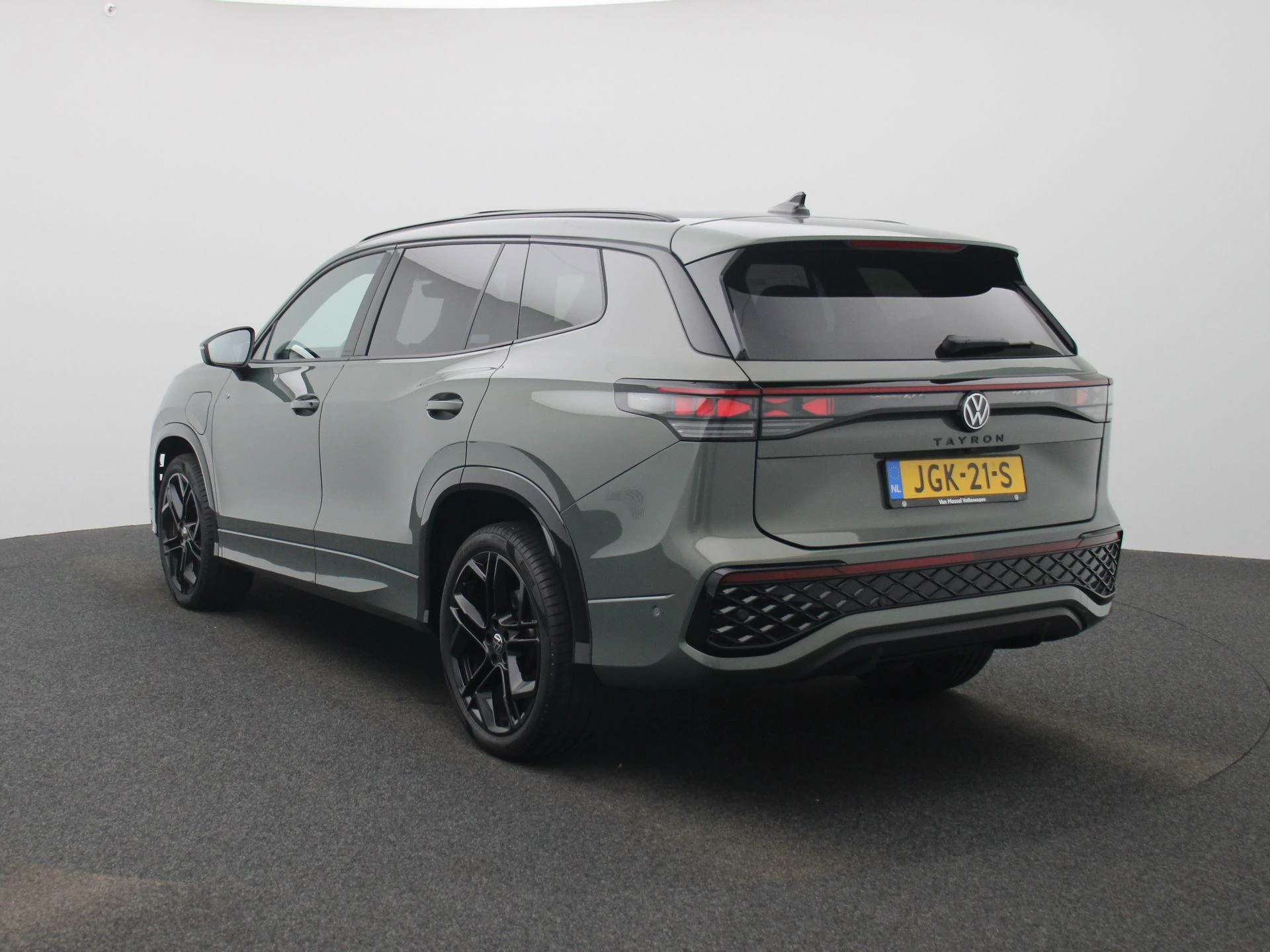 Volkswagen Tayron 1.5 eHybrid R-Line Edition 204 PK|