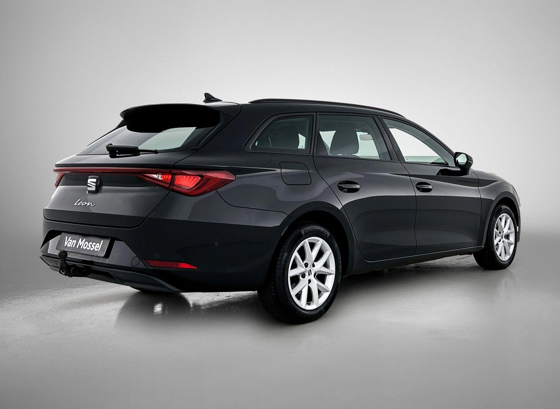 SEAT-Leon-image-1