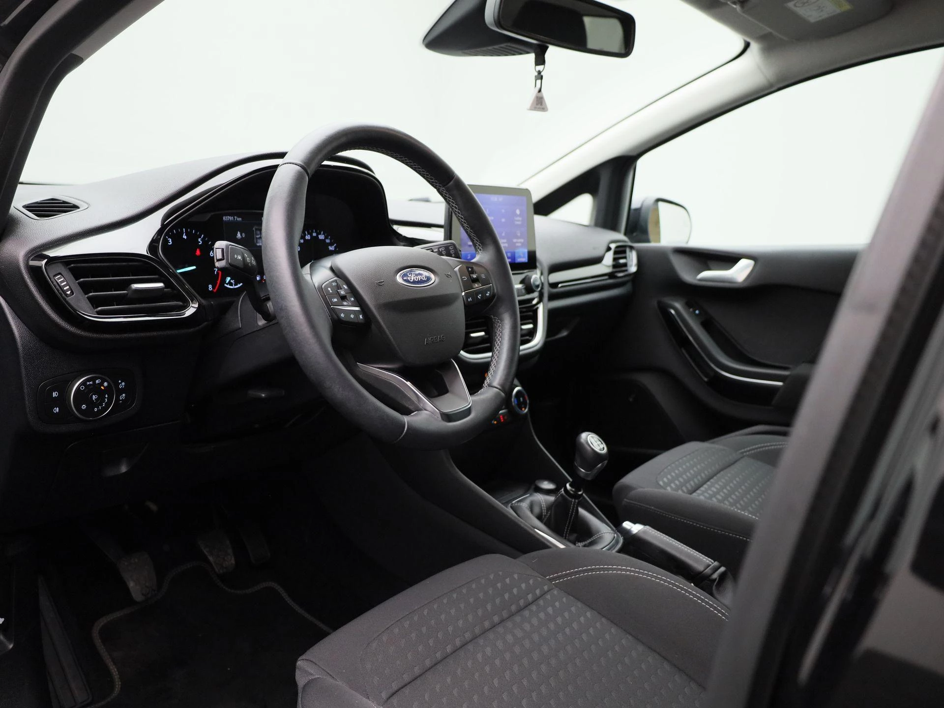 Ford-Fiesta-image-28