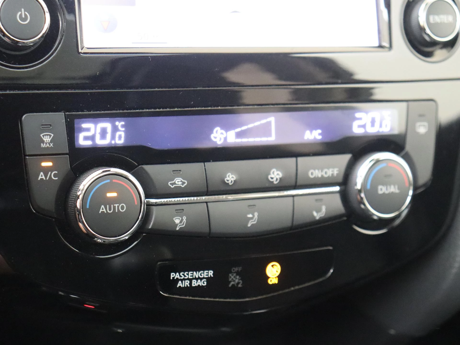 Nissan-X-Trail-image-18