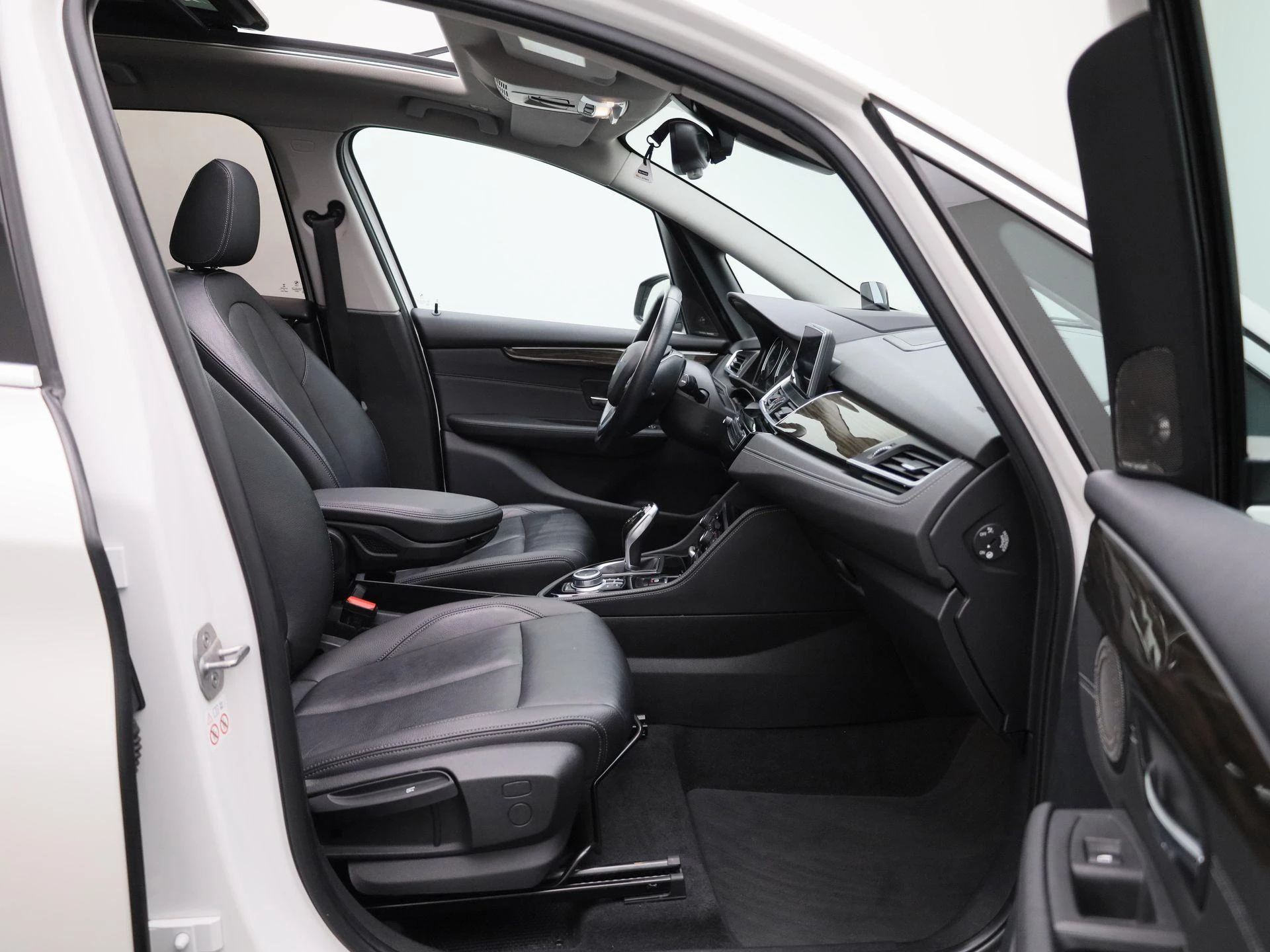 BMW-2 Serie-image-44