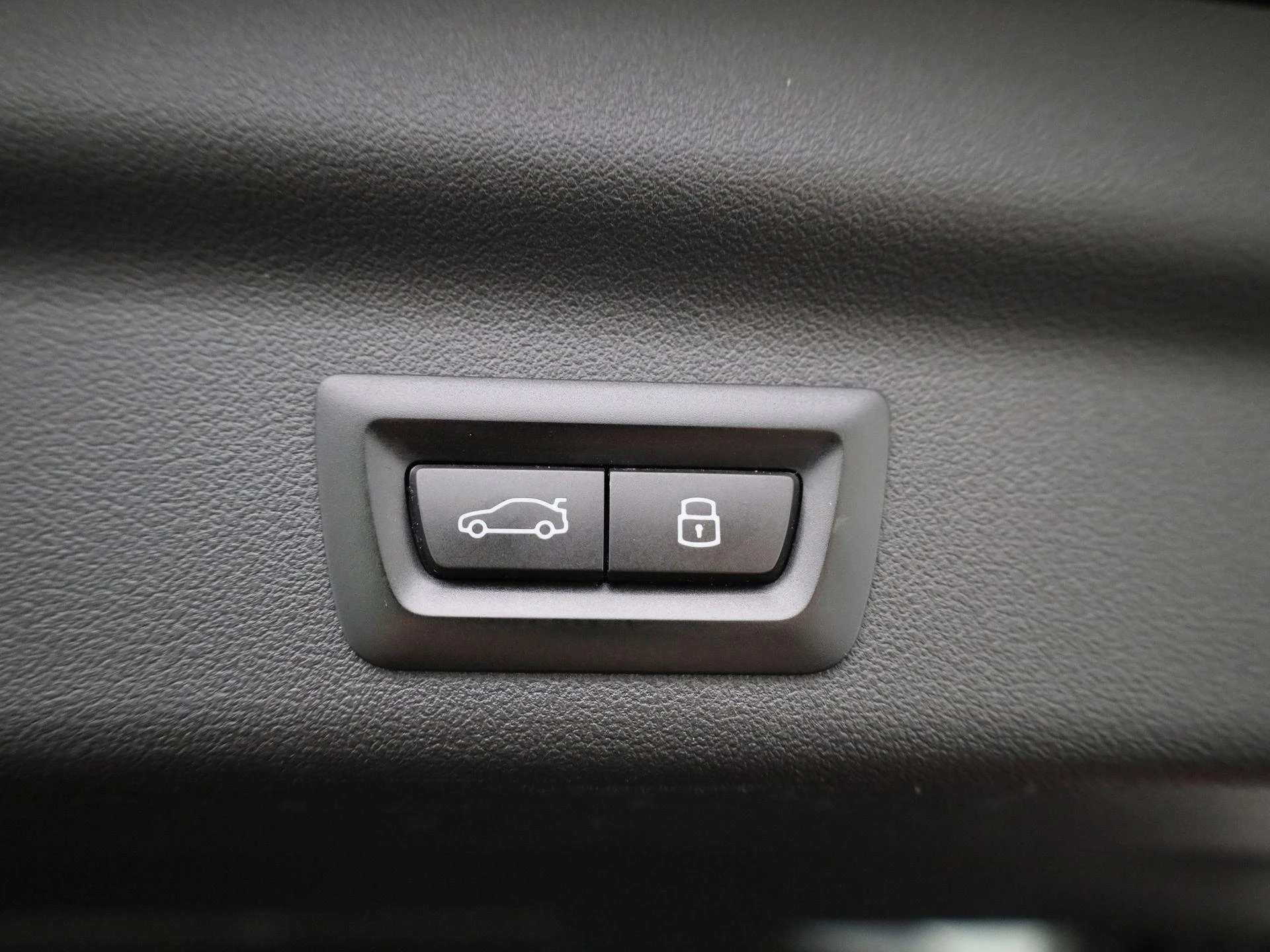 BMW X1 sDrive20i (115 kW)