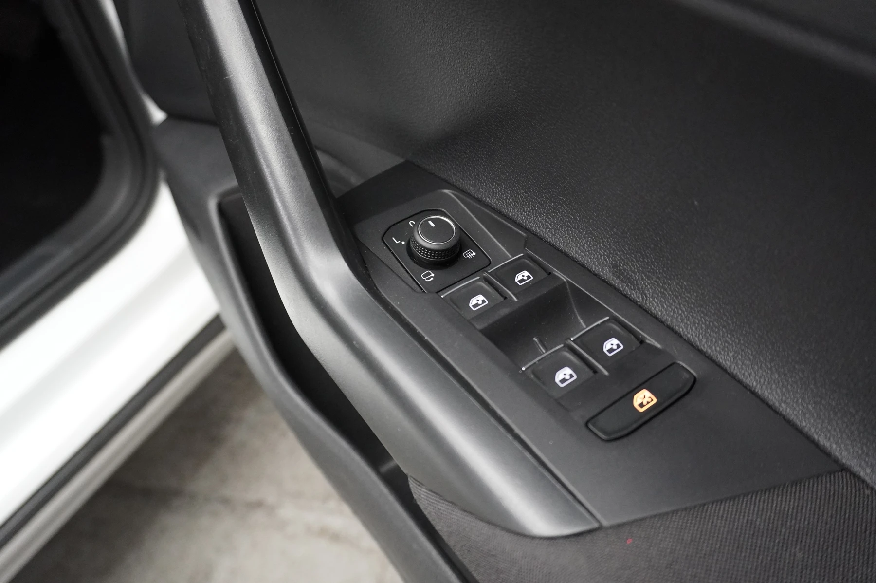 Volkswagen-Taigo-image-36
