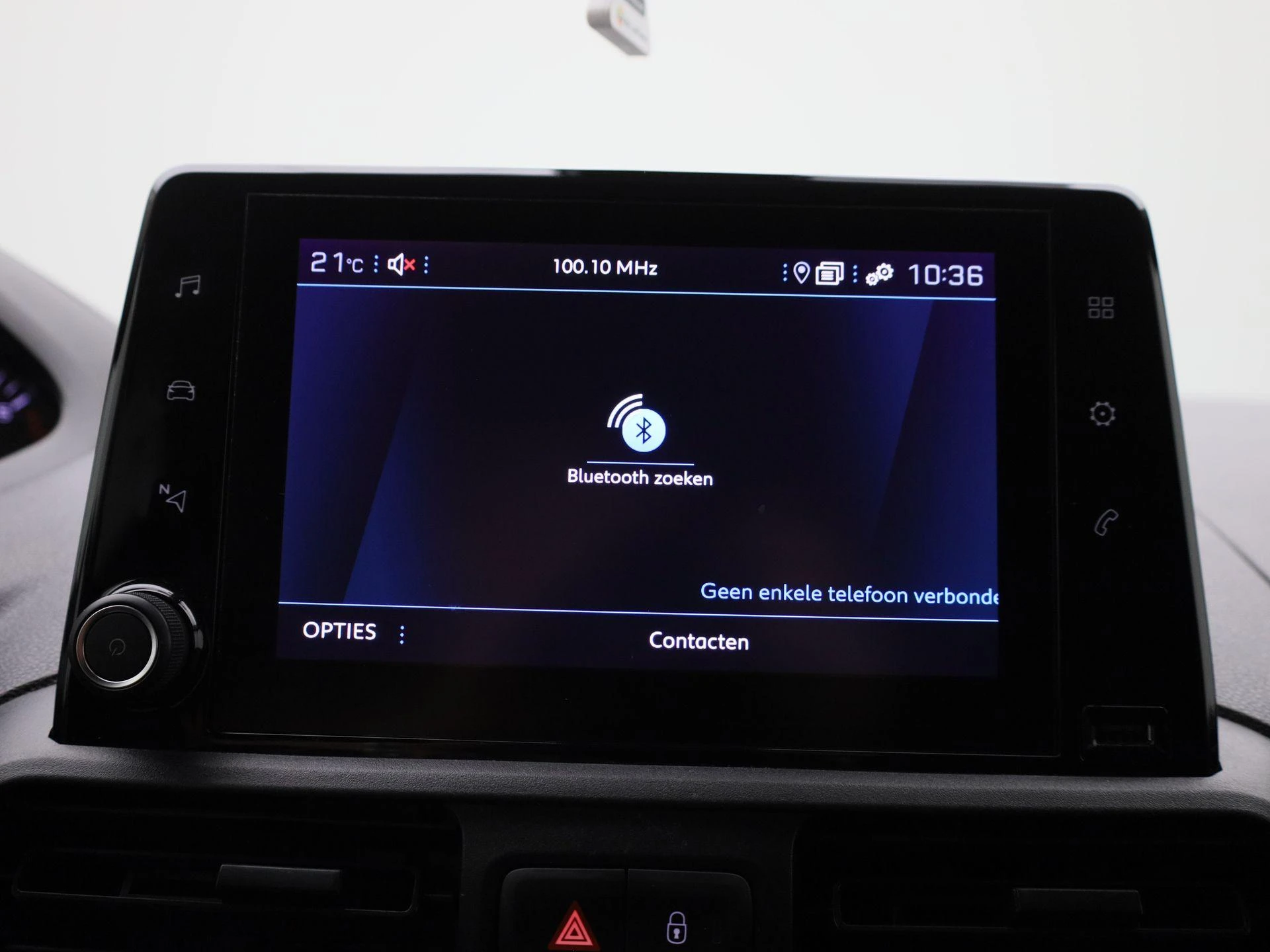 Peugeot-Partner-image-17