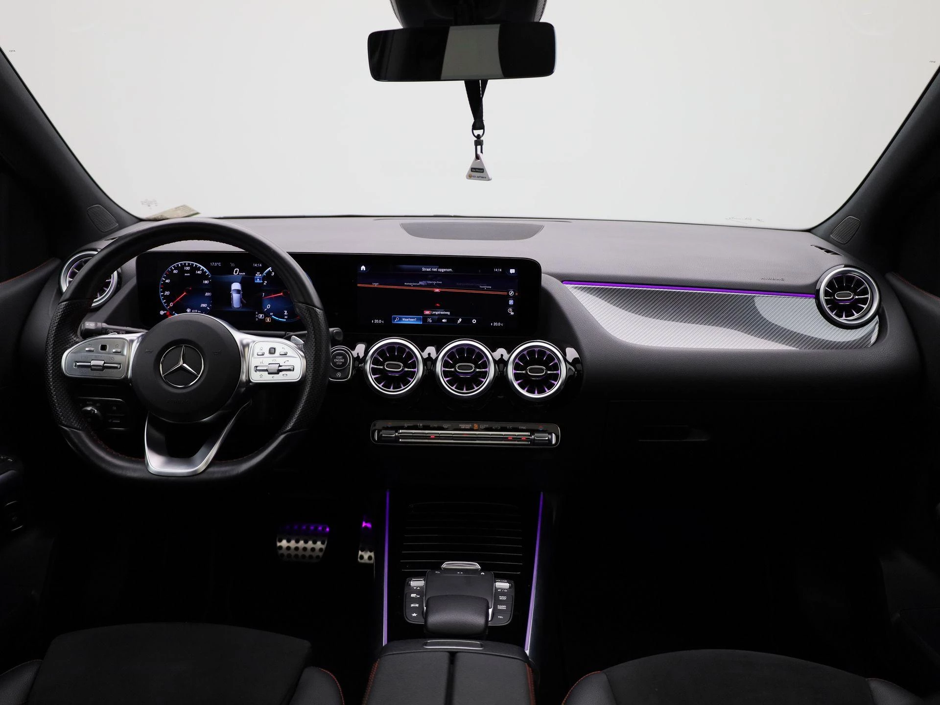 Mercedes-Benz-B-Klasse-image-34