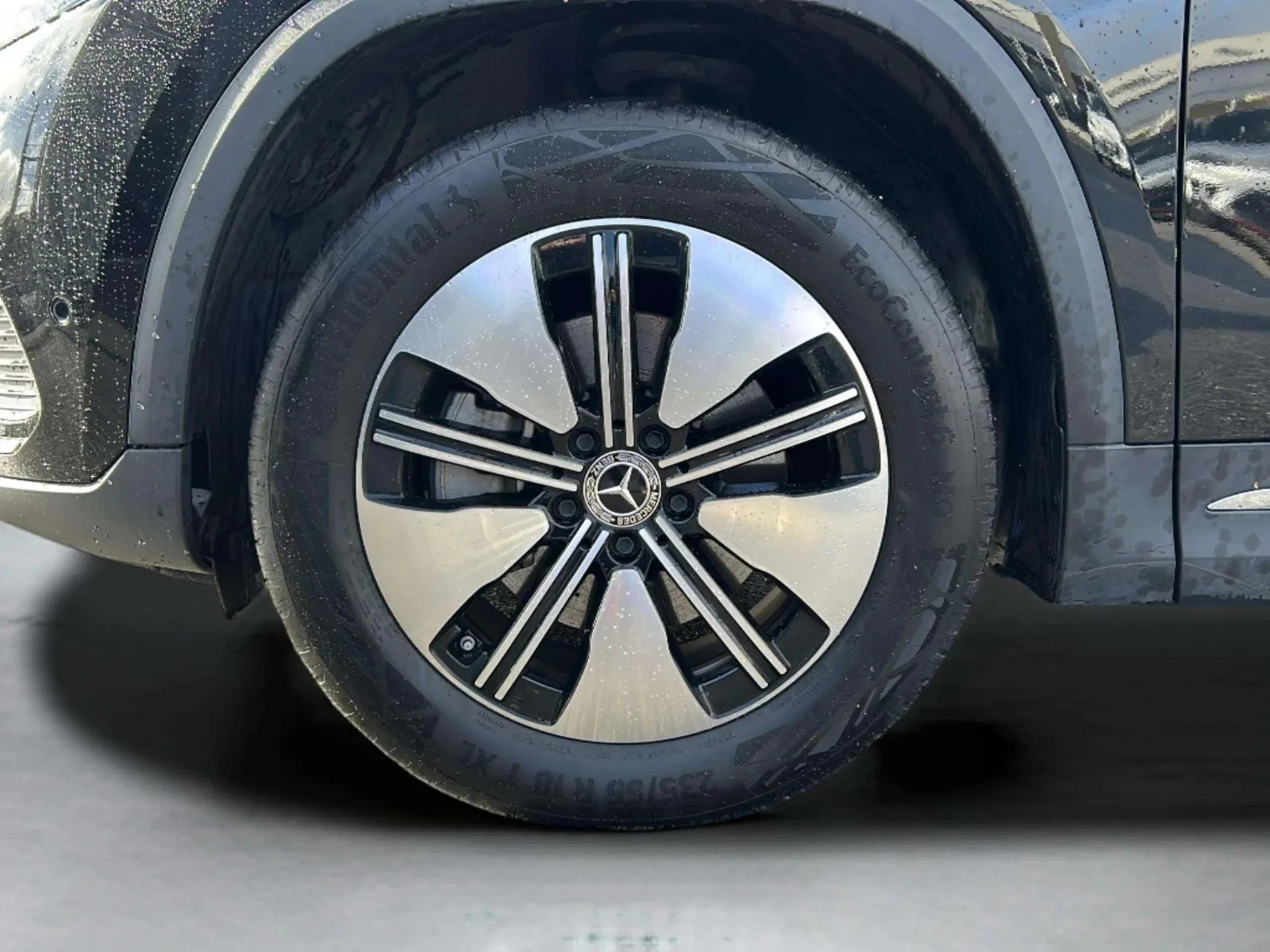 Mercedes-Benz-EQA-image-8