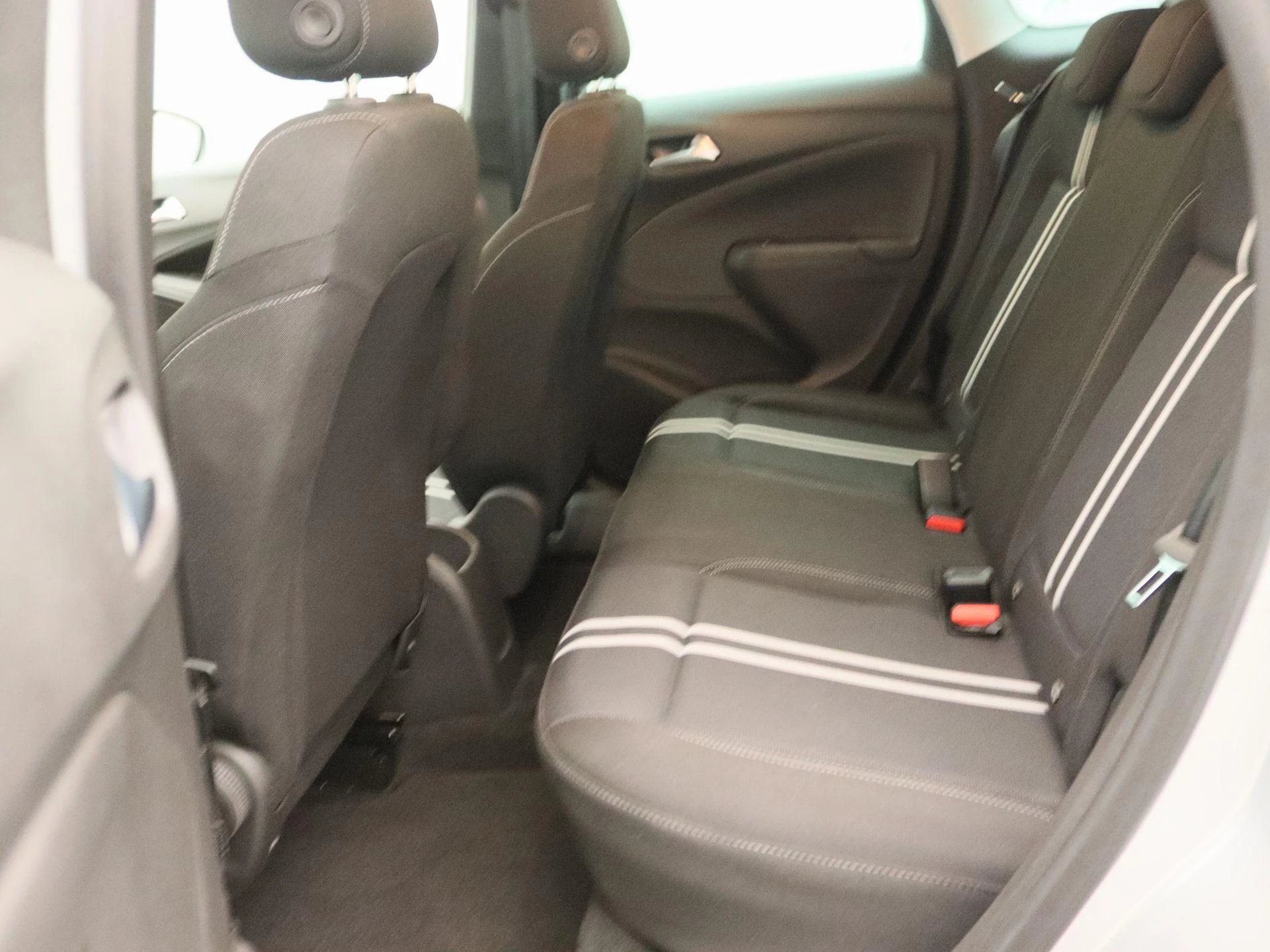 Opel-Crossland-image-13