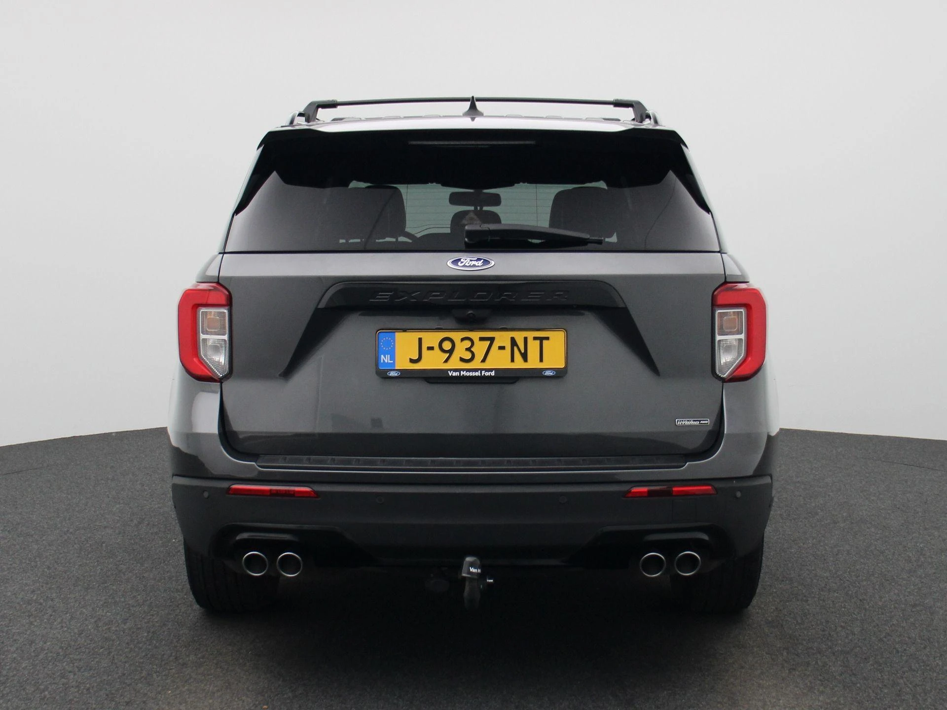 Ford-Explorer-image-4
