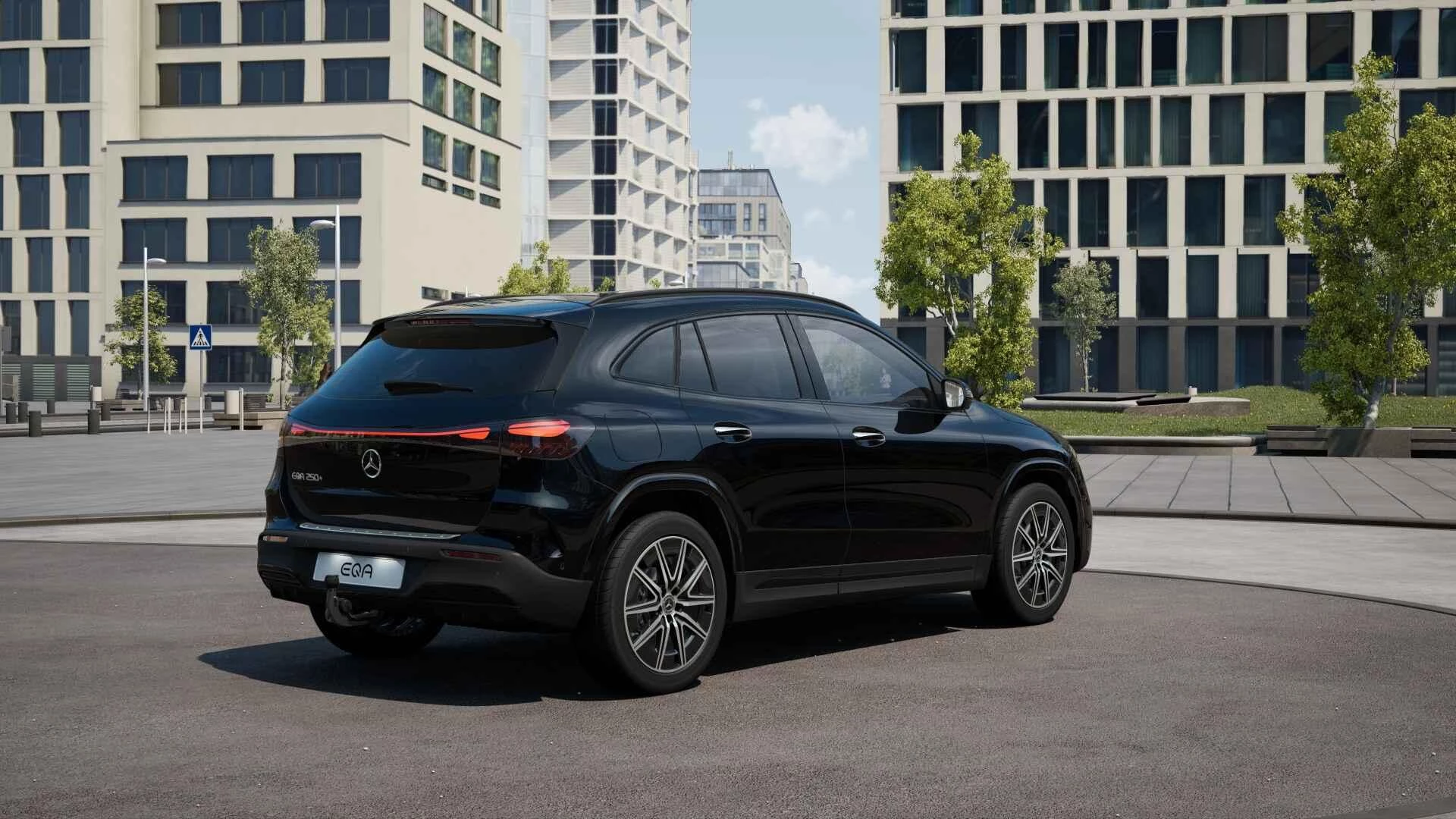 Mercedes-Benz-EQA-image-3