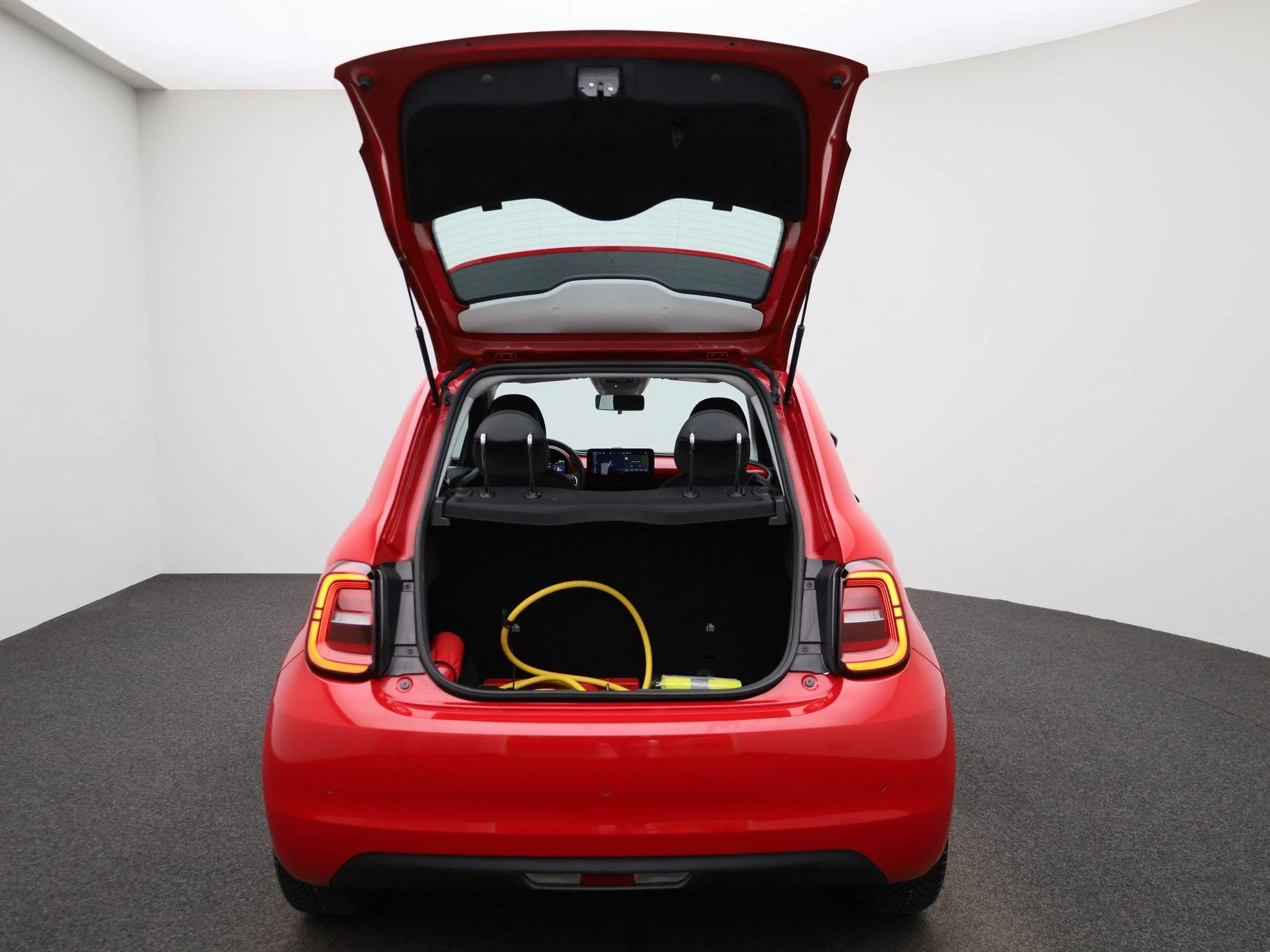 Fiat-500e-image-10