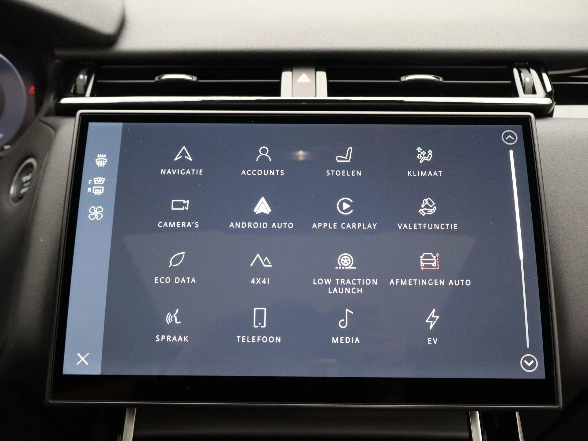 Land Rover-Range Rover Velar-image-20