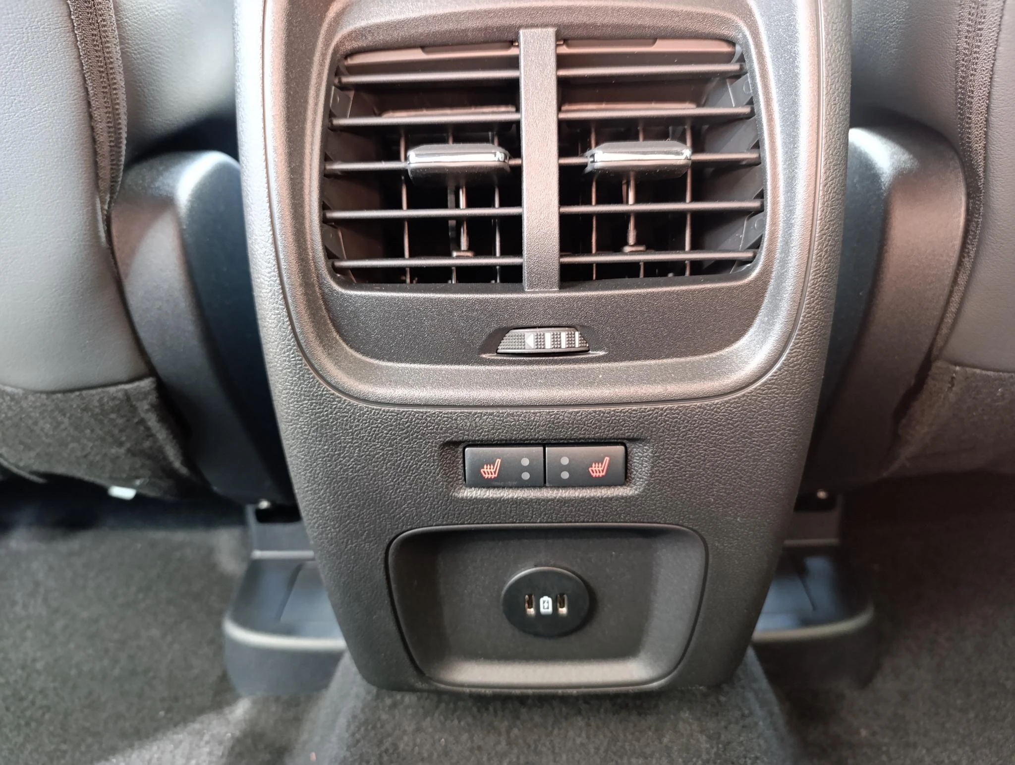 Ford-Kuga-image-18