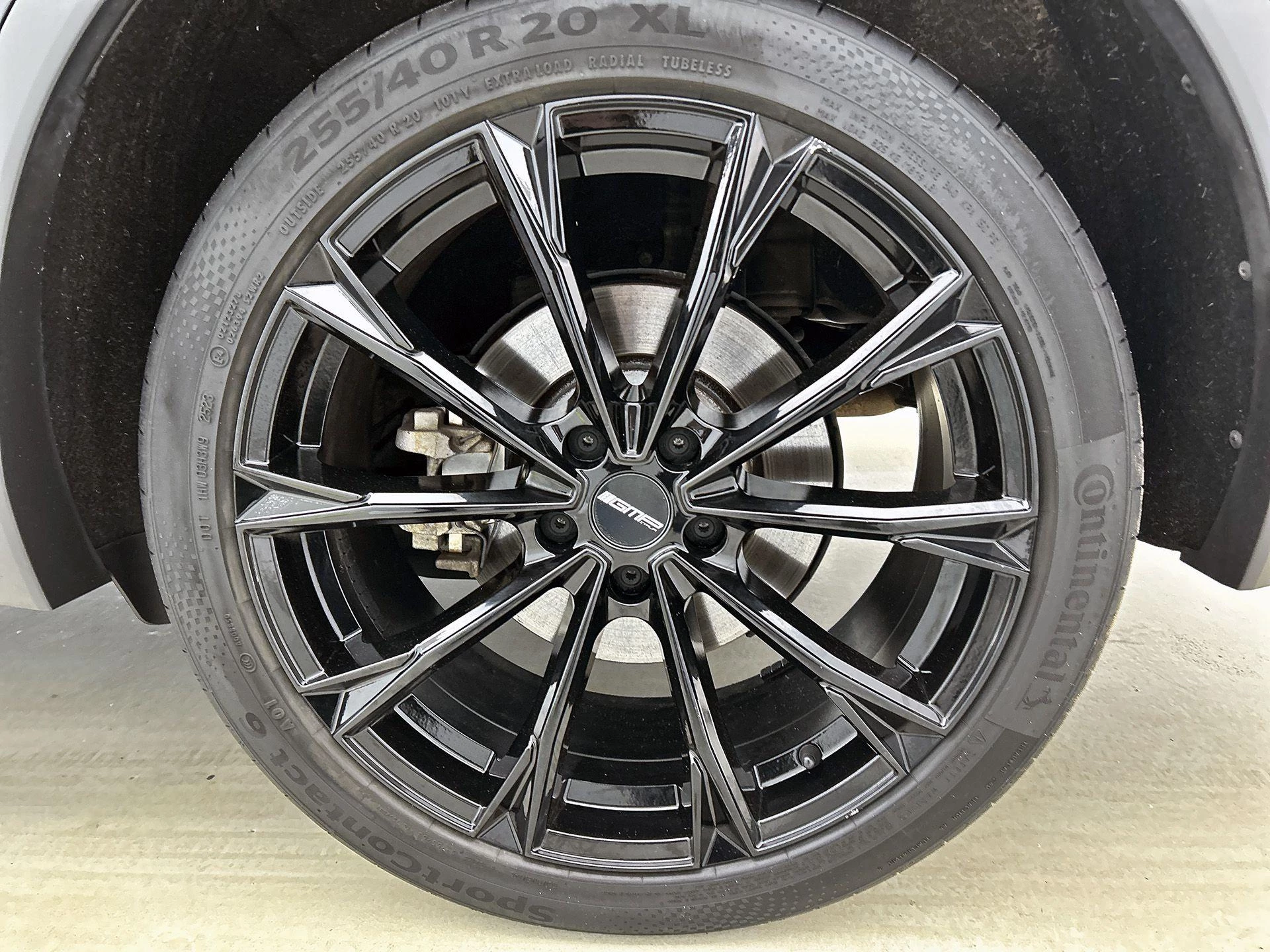 Volkswagen-Tiguan-image-36