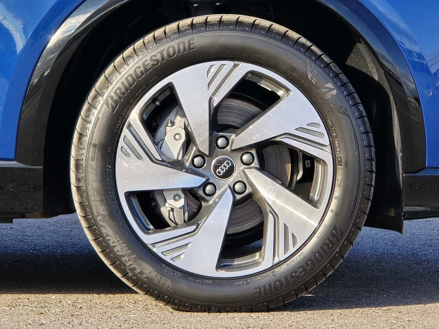 Audi-Q6 e-tron-image-4
