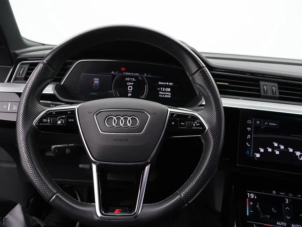 Audi-e-tron-image-17