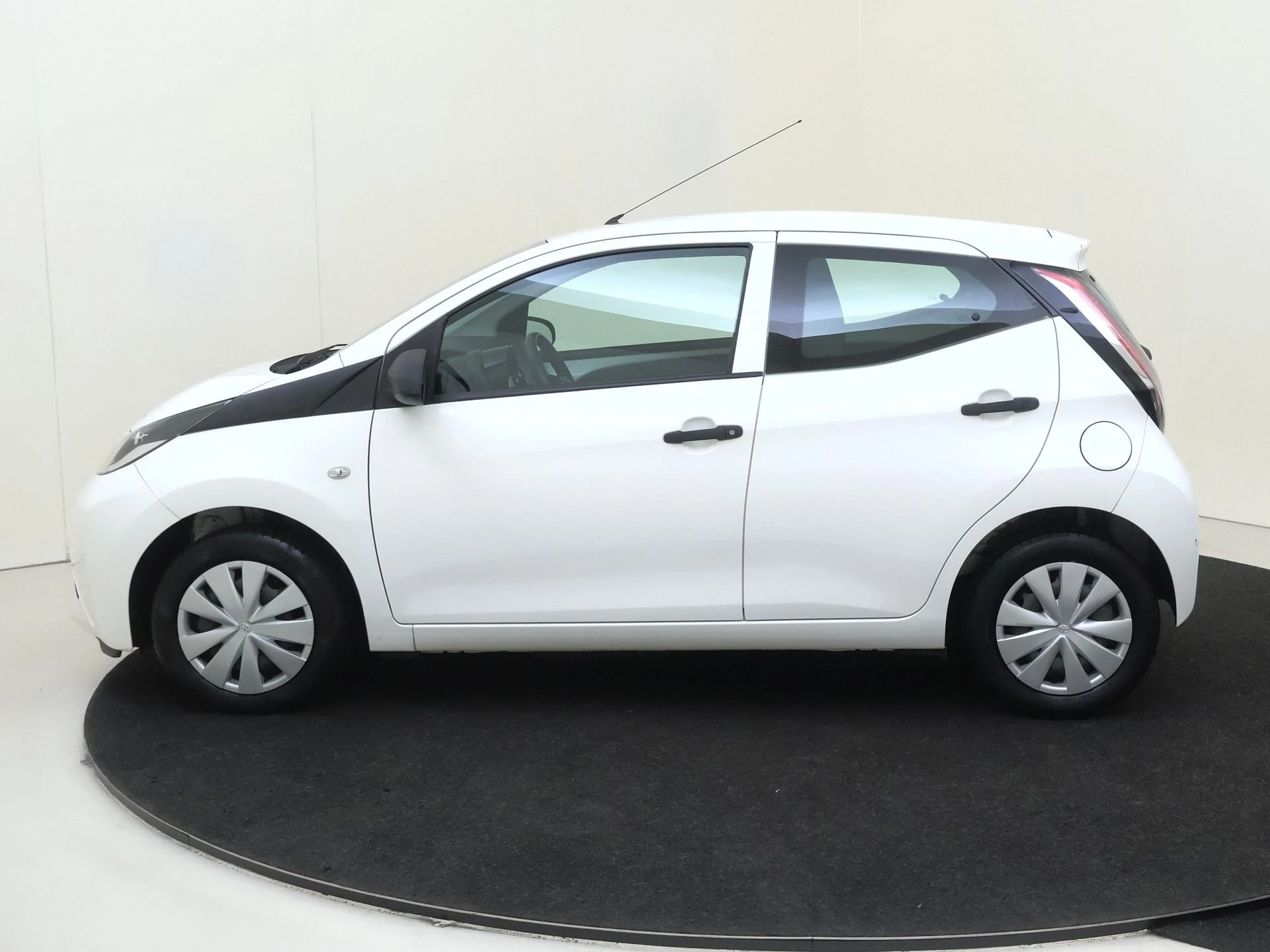 Toyota Aygo 1.0 VVT-i x