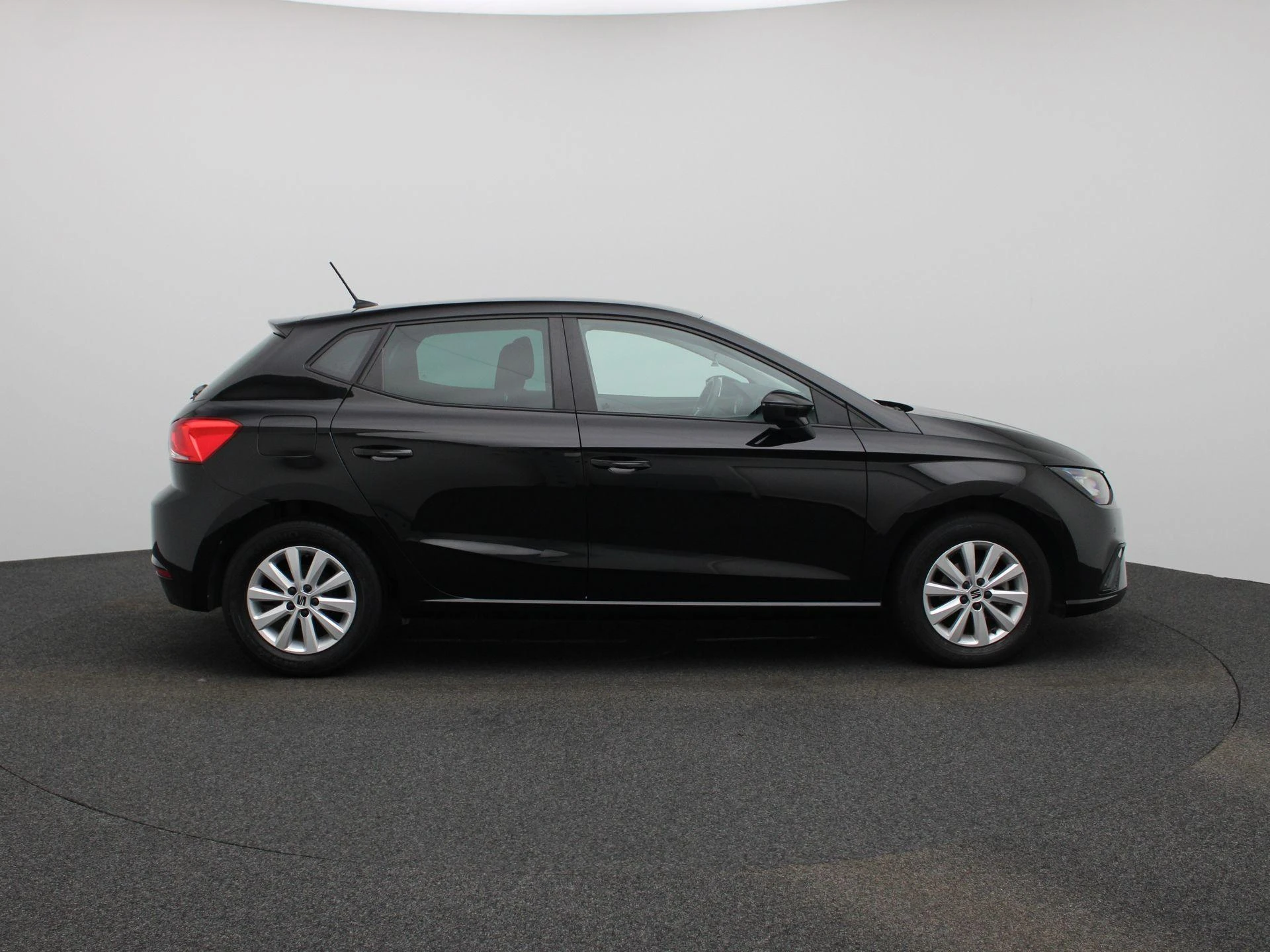 SEAT-Ibiza-image-5