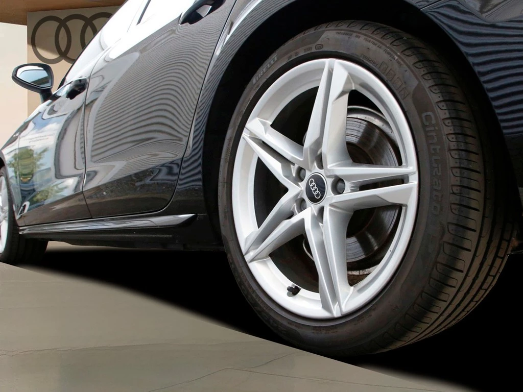 Audi A4 Lim. 35 TDI S line 18"|NAVI|RFK|SHZ|LED|