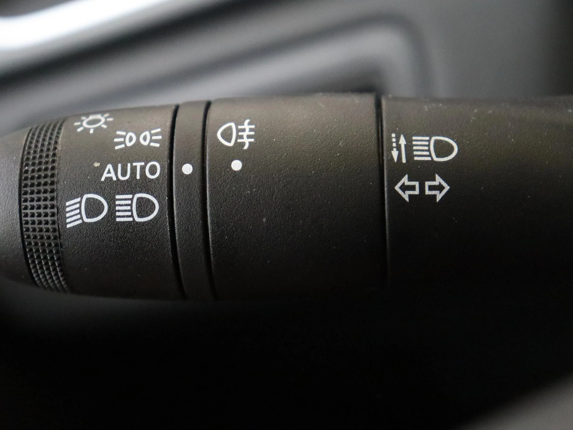 Renault-Captur-image-21