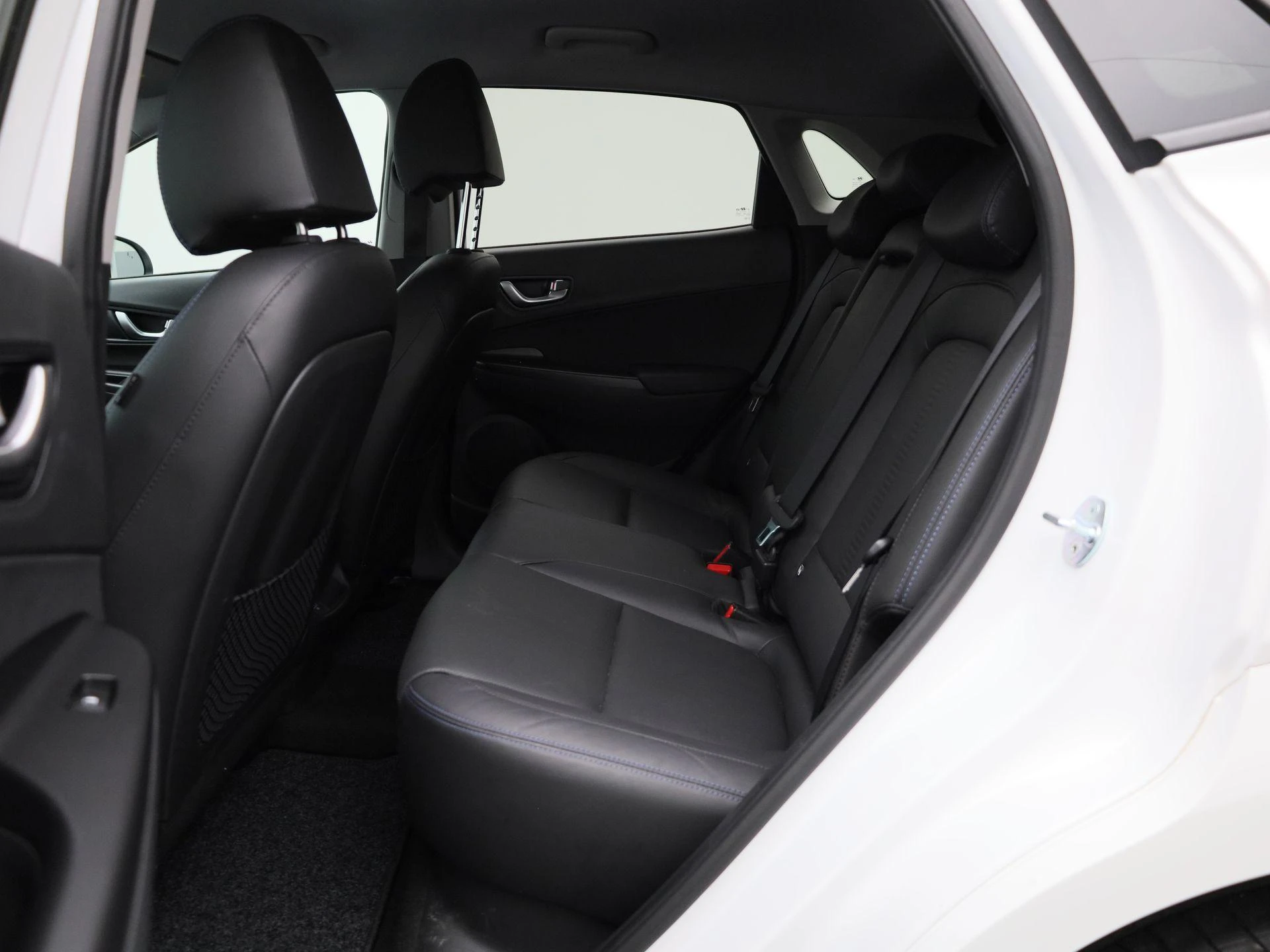 Hyundai-Kona-image-13