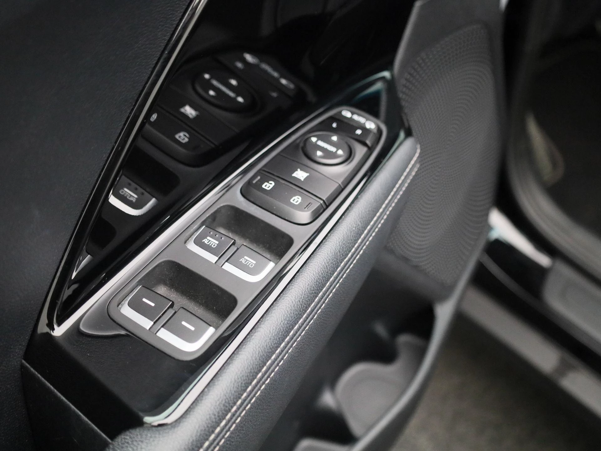 Kia-Niro-image-30