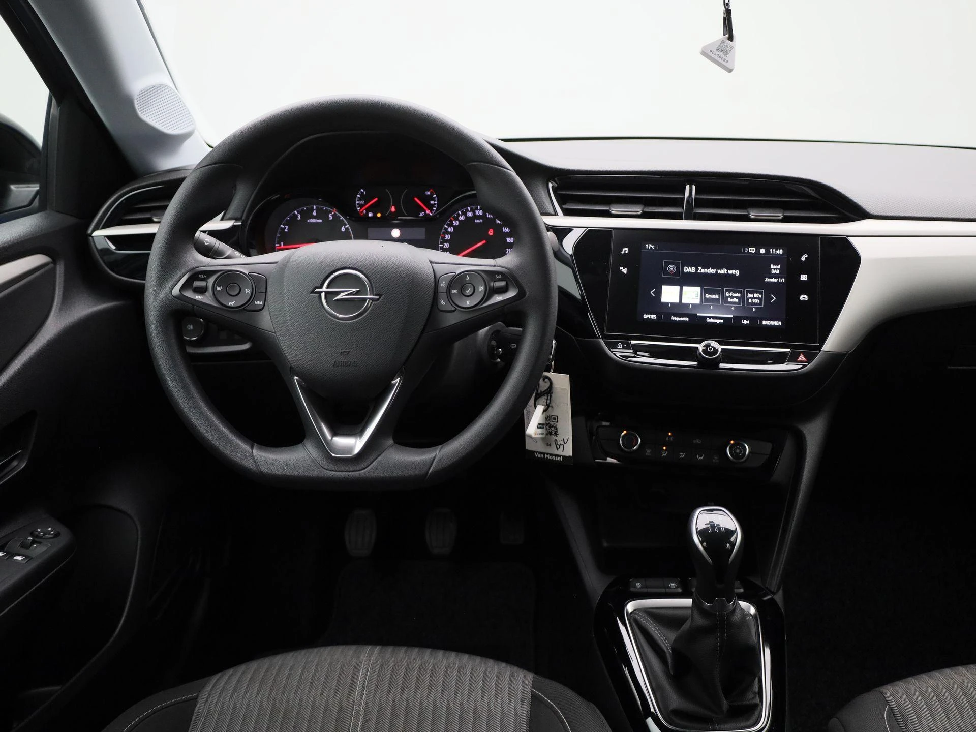 Opel-Corsa-image-6