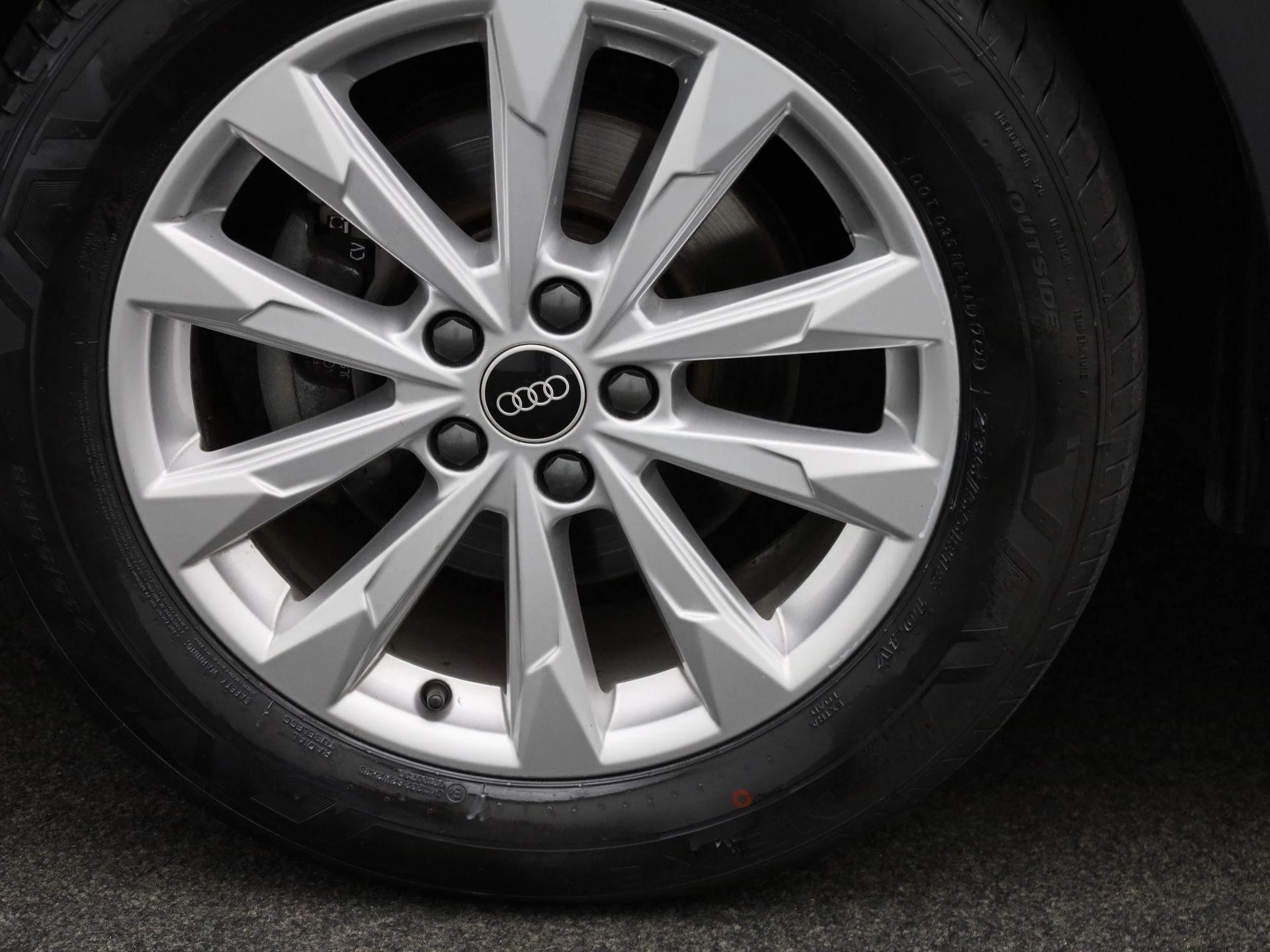Audi-Q3-image-12