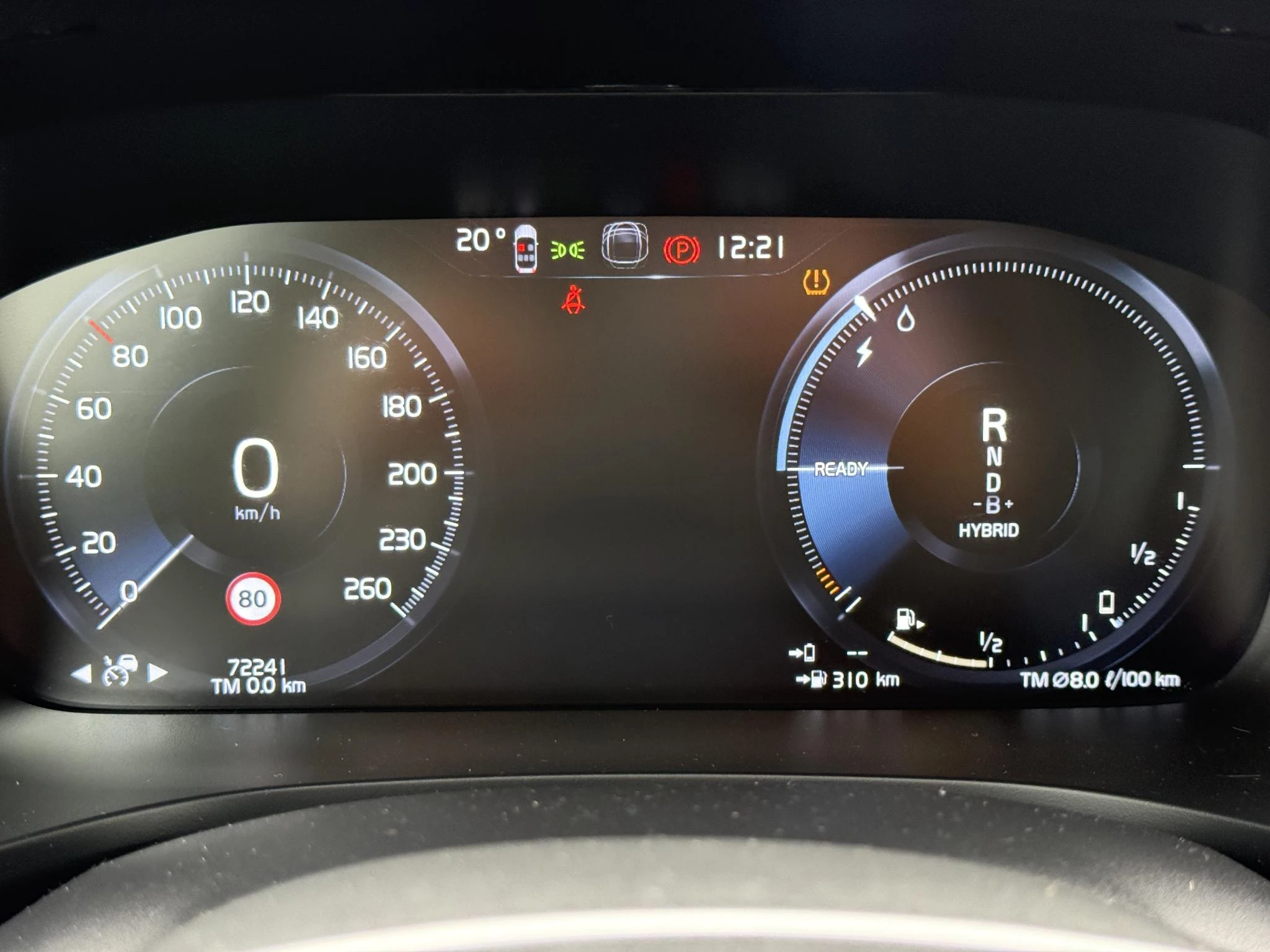 Volvo-V60-image-24