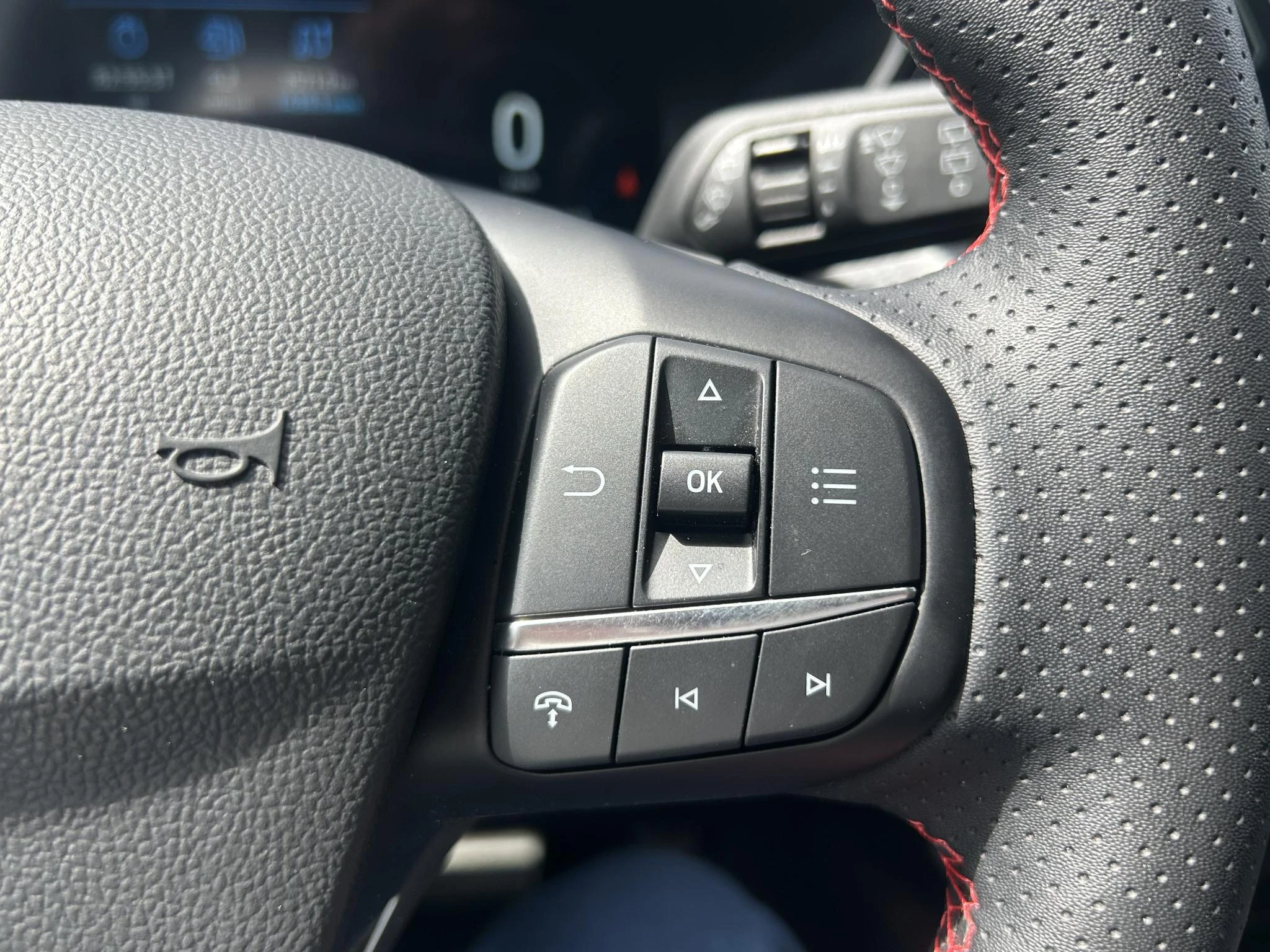 Ford-Kuga-image-17