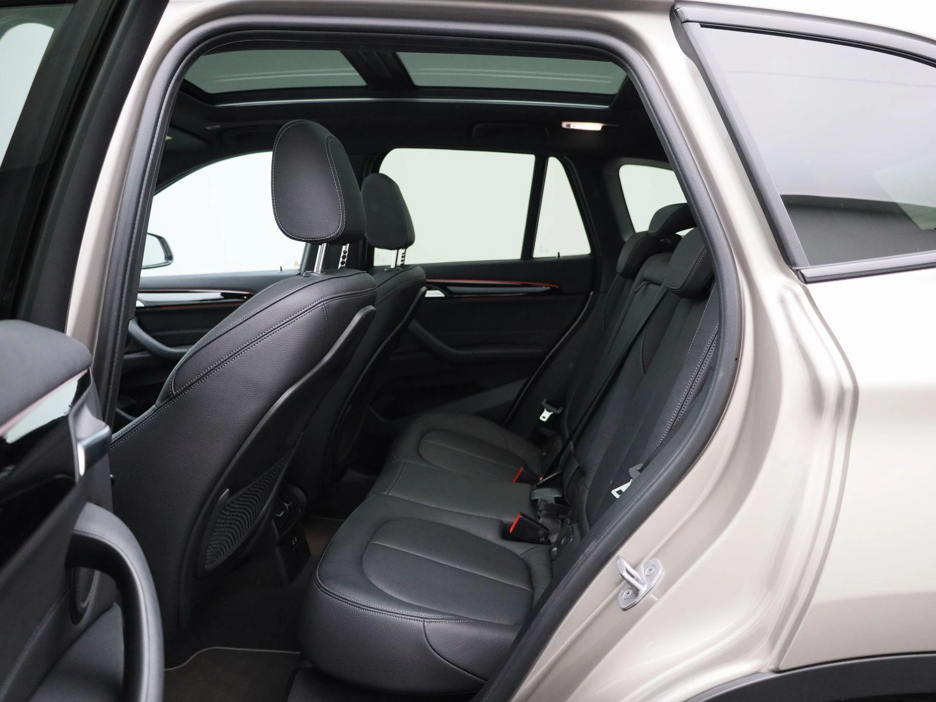 BMW-X1-image-10