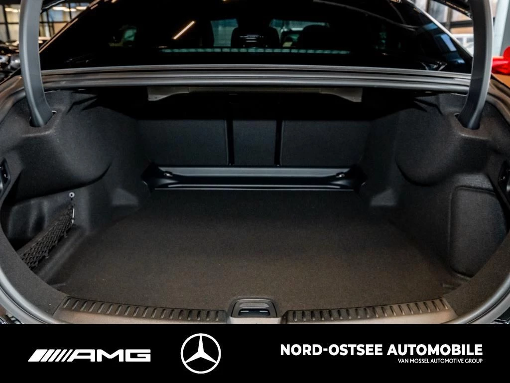 Mercedes-Benz E-Klasse 450 d 4m AMG SUPERSCREEN AIRMATIC HAL 4D-SOUND AMG Line