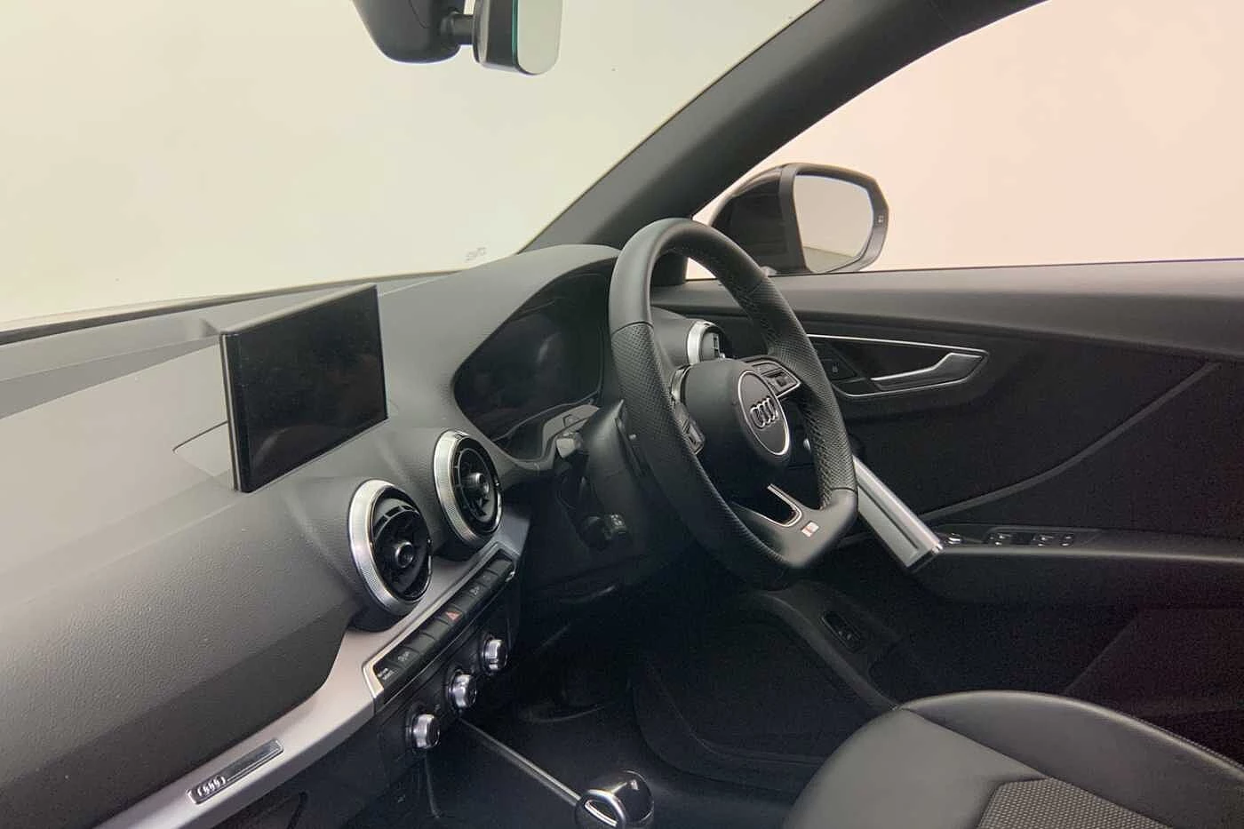 Audi-Q2-image-1