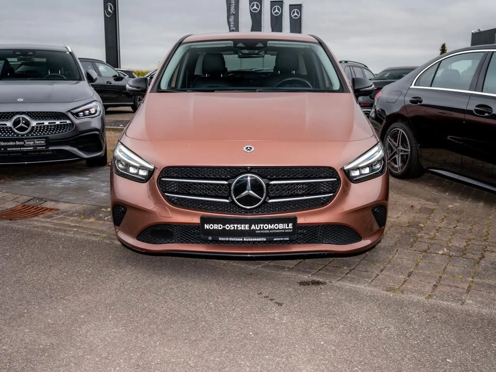 Mercedes-Benz-B-Klasse 180-image-3