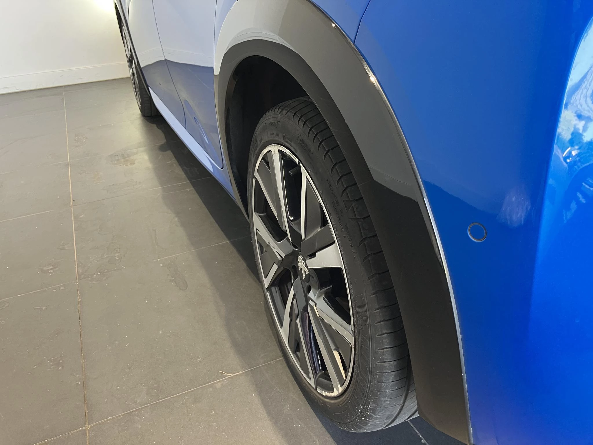 Peugeot-208-image-8