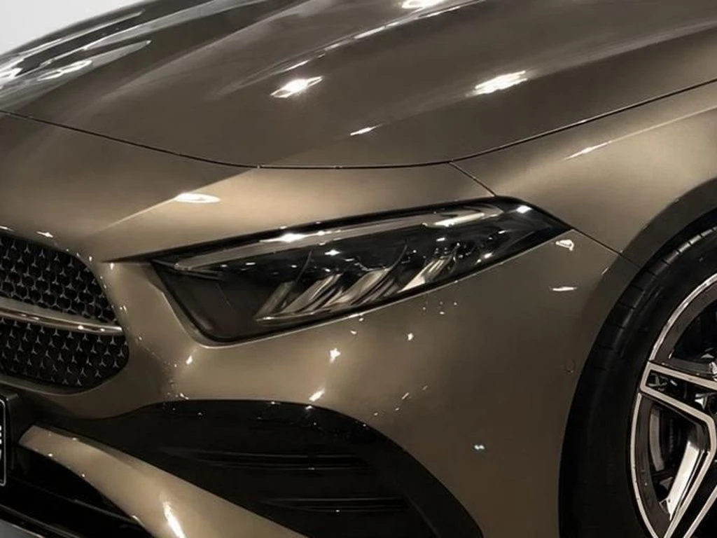 Mercedes-Benz-A-Klasse 200-image-4