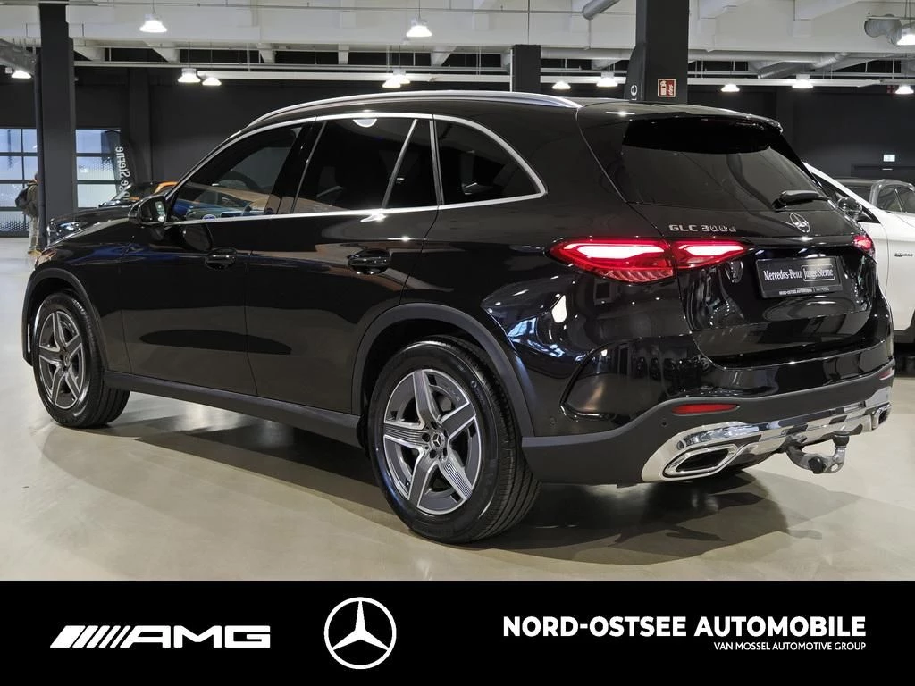 Mercedes-Benz GLC 300 d AMG 4M AHK DISTRONIC MBUX SHZ AMG LineX254 GLC 300 d AMG 4M AHK DISTRONIC MBUX SHZ AMG Line