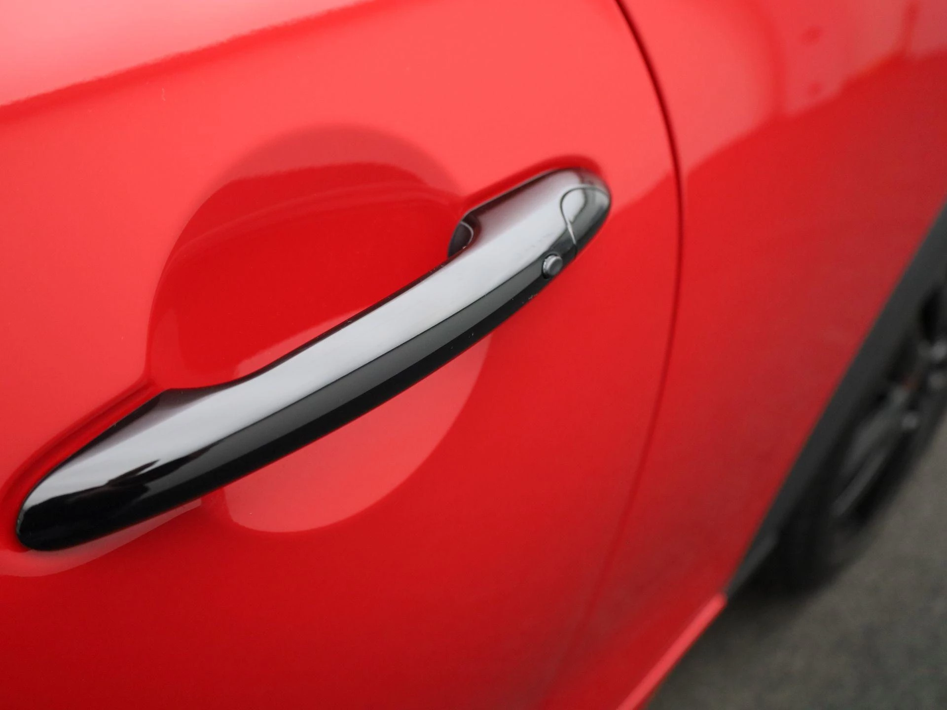 MINI-Cooper S Cabrio-image-13