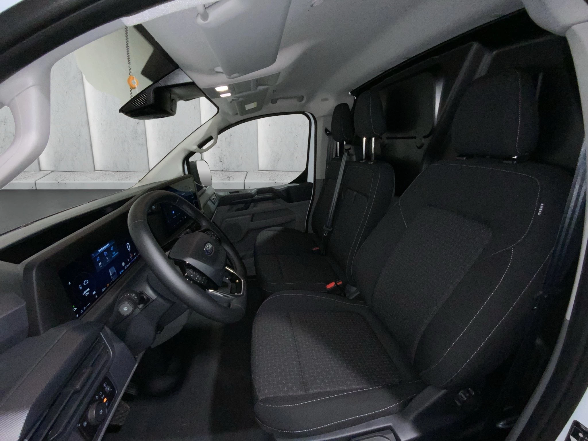 Ford Transit Custom Trend 2.5 Duratec PHEV 320 L1 CVT Kasten-LKW. 171 kW. 4-türig