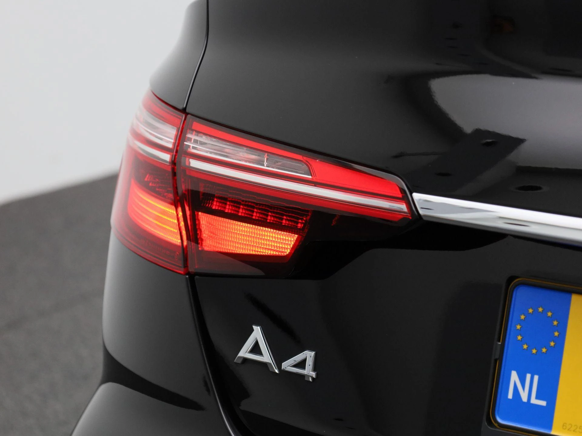 Audi-A4-image-38