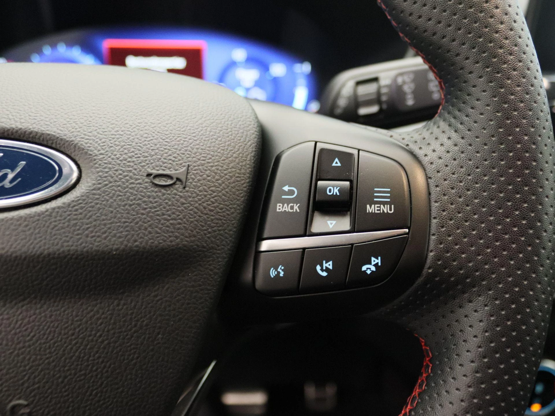 Ford-Kuga-image-21