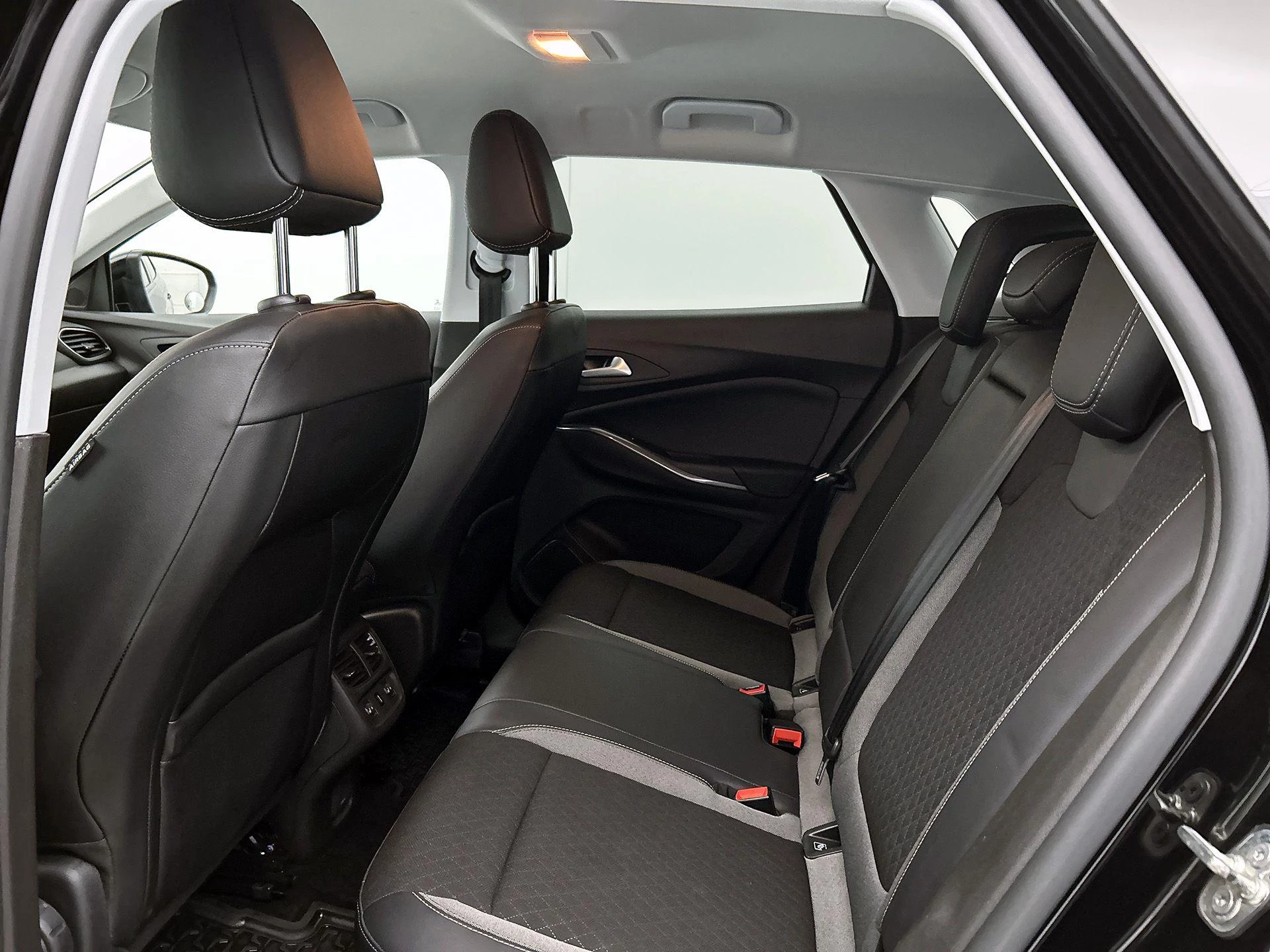 Opel-Grandland X-image-29