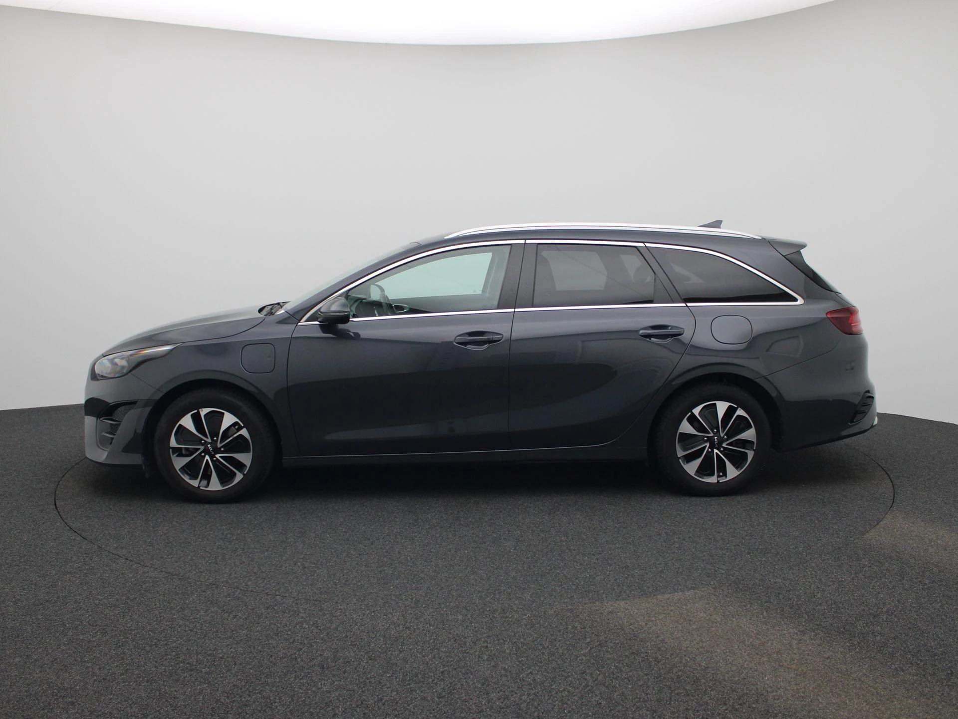 Kia Ceed Sportswagon 1.6 GDI PHEV DynamicLine