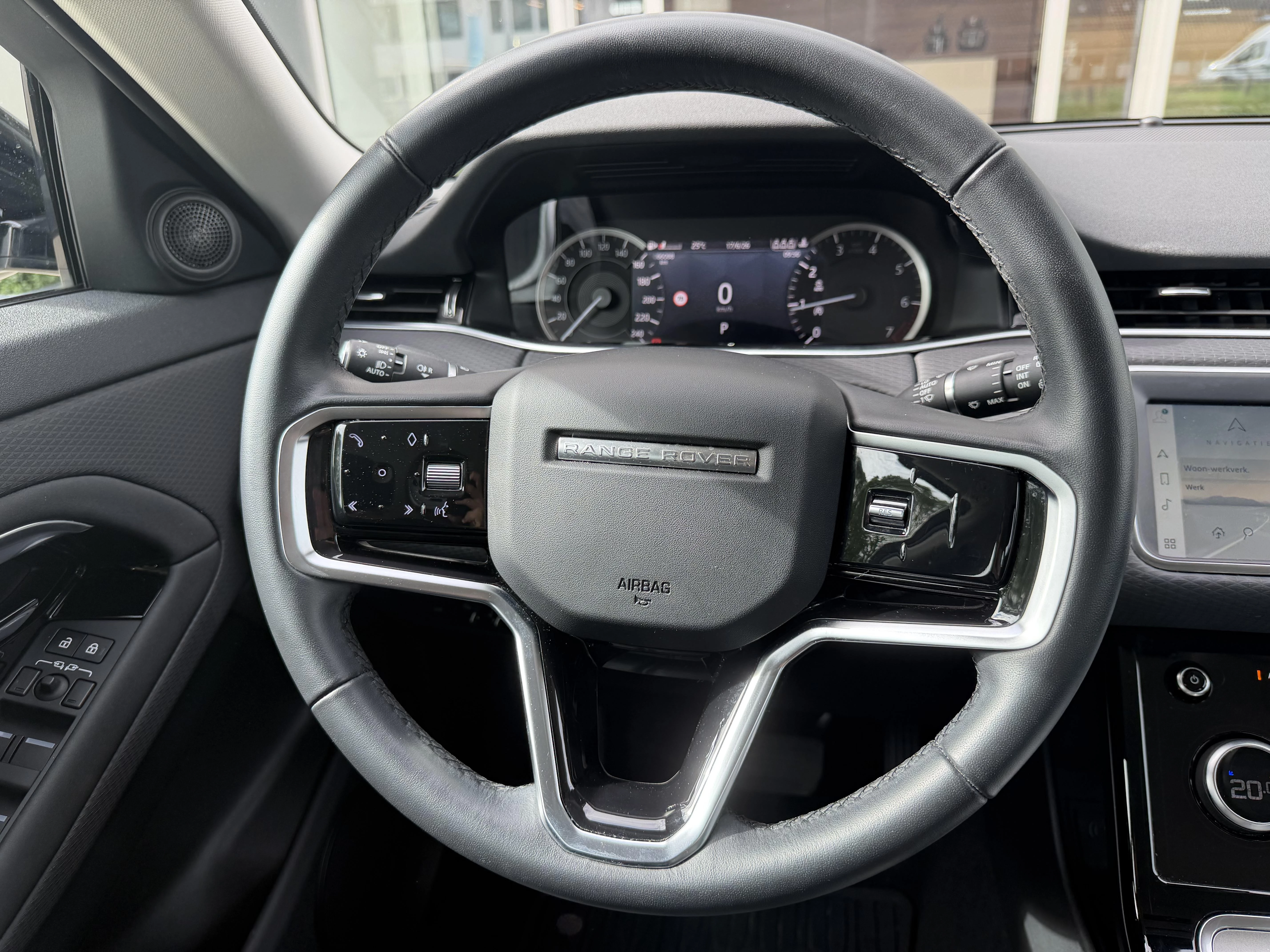 Land Rover Range Rover Evoque P160 S FWD Auto. 23MY