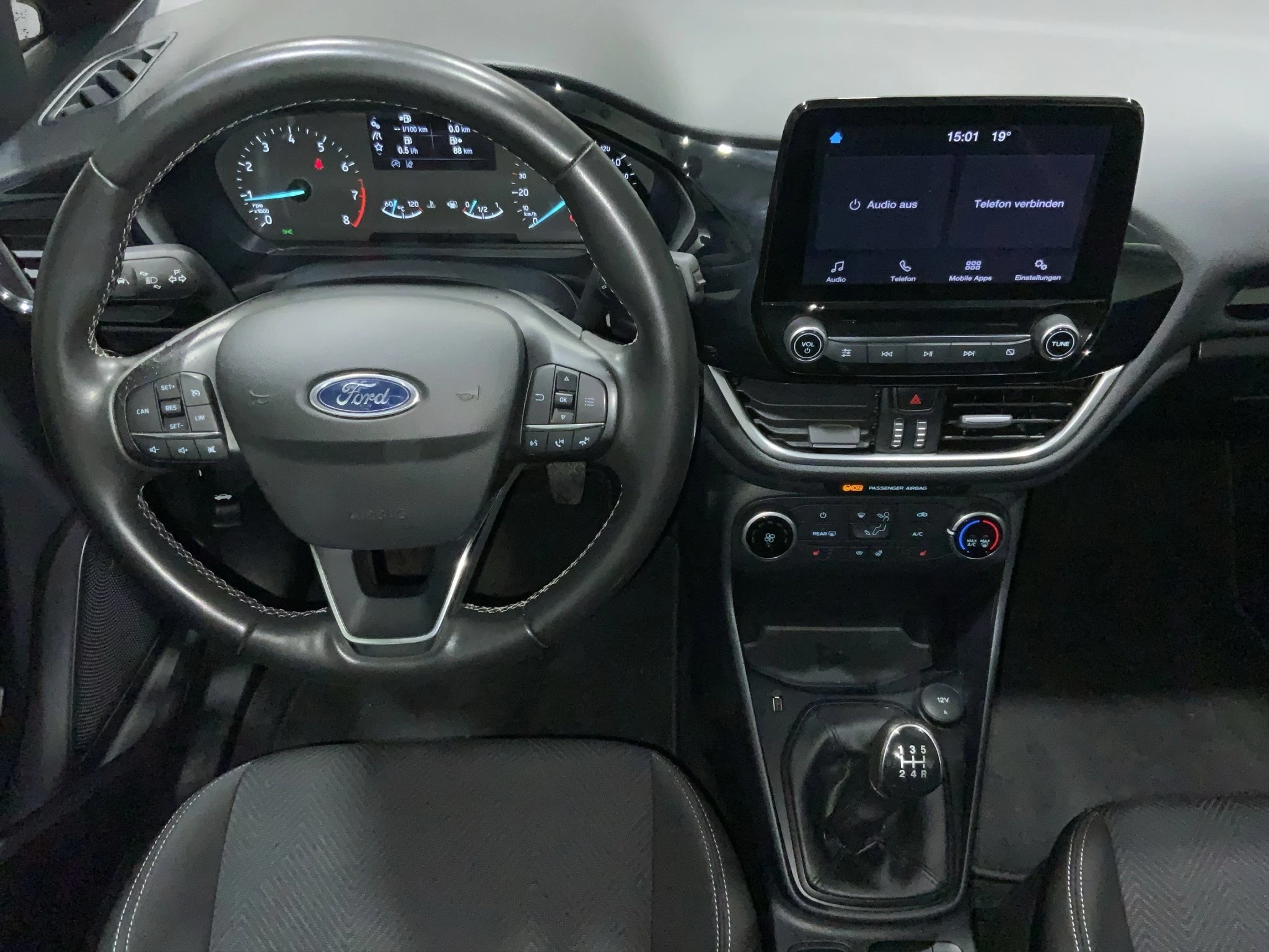 Ford Fiesta Cool & Connect 1.1 Schräghecklimousine. 55 kW. 3-türig
