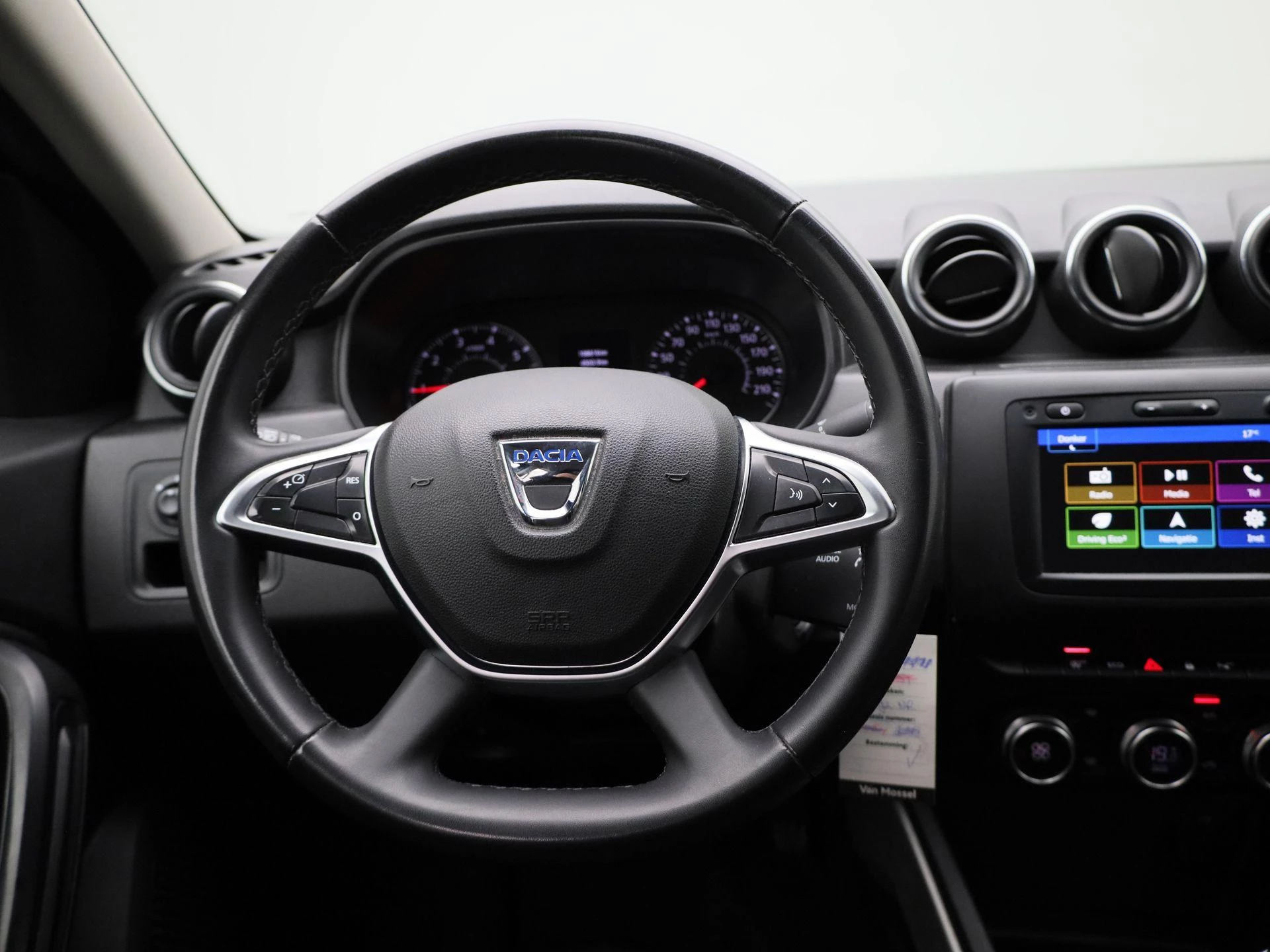 Dacia-Duster-image-6