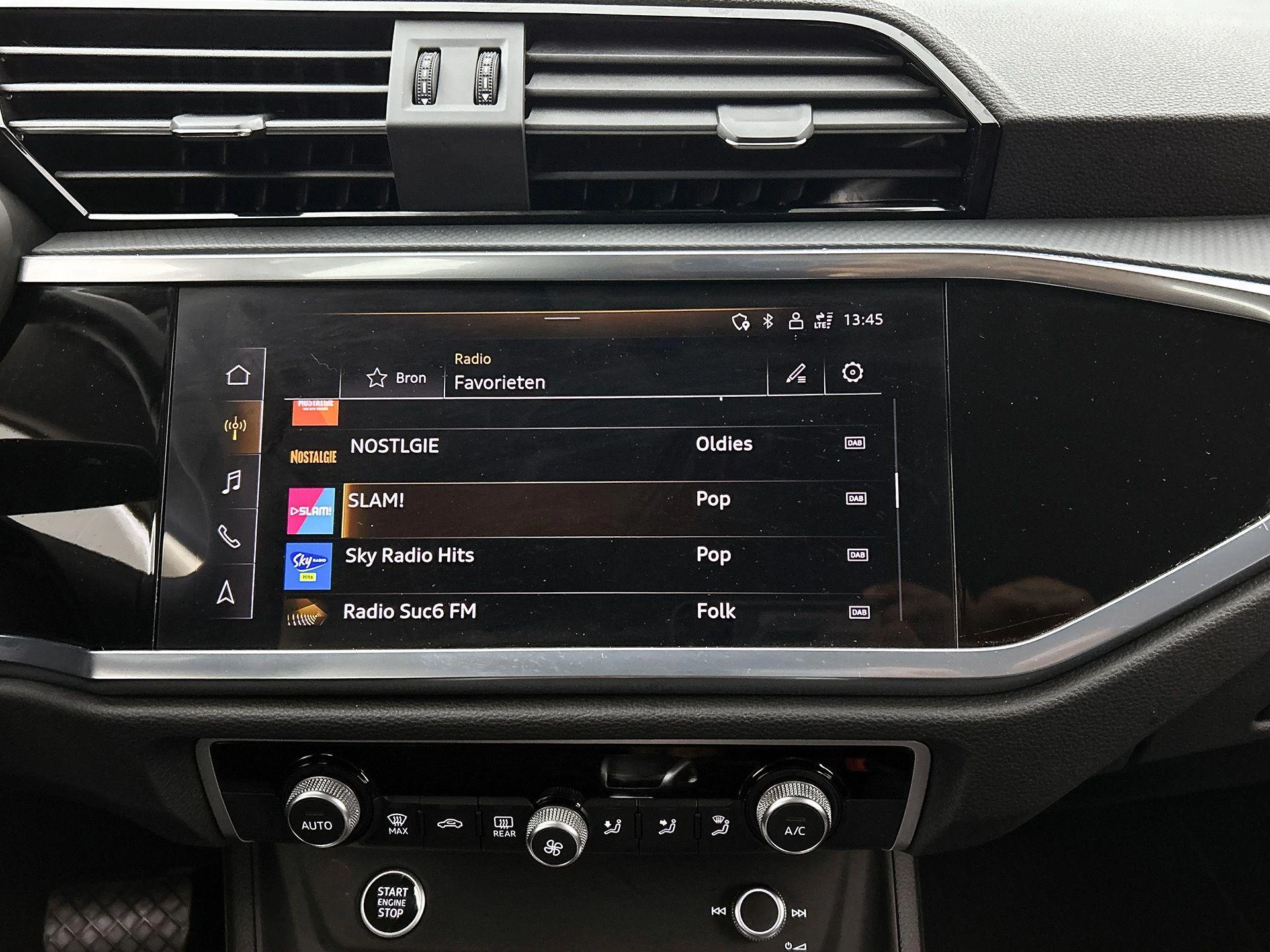 Audi-Q3-image-12