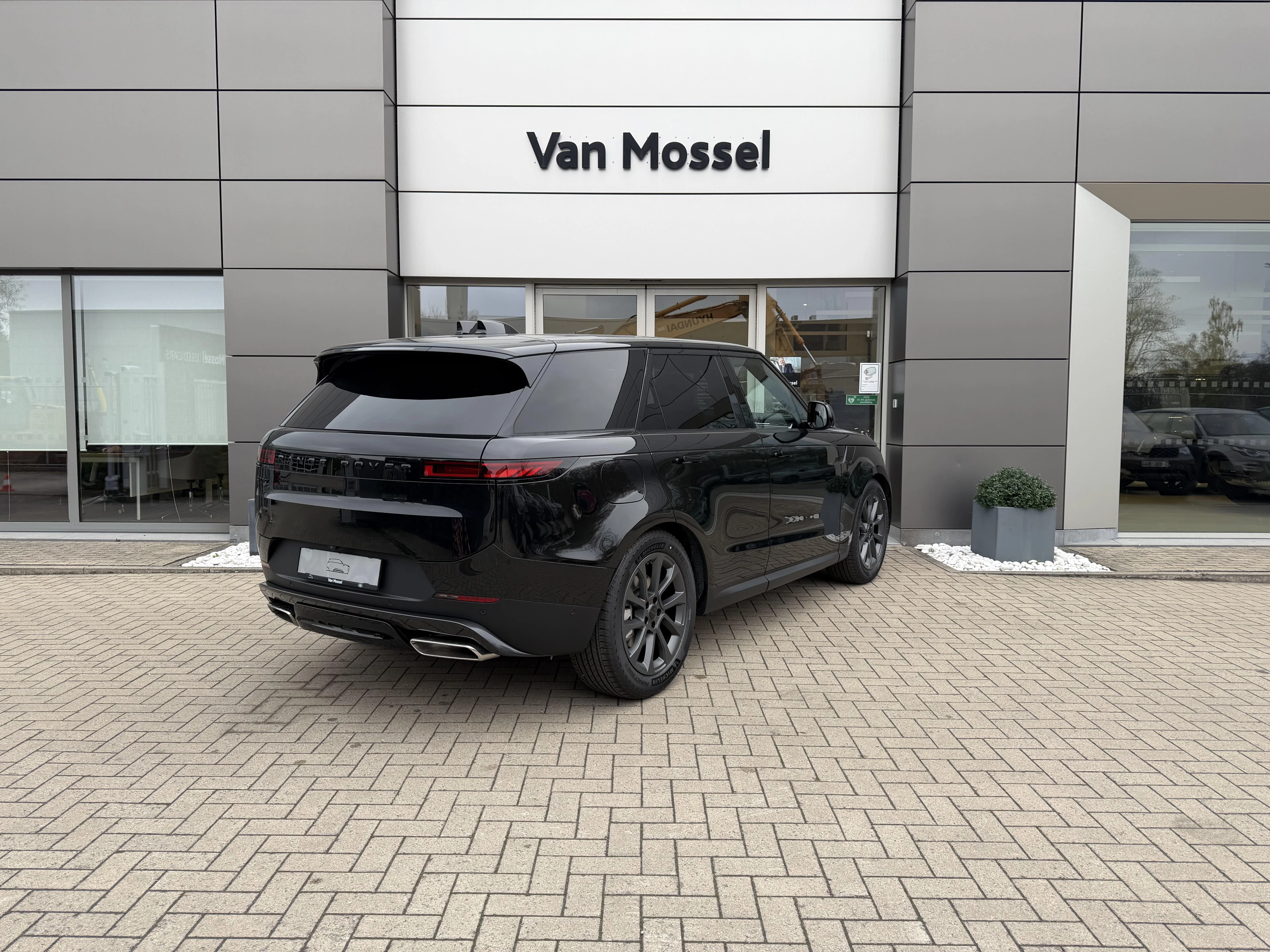 Land Rover Range Rover Sport P460e S AWD Auto. 26MY