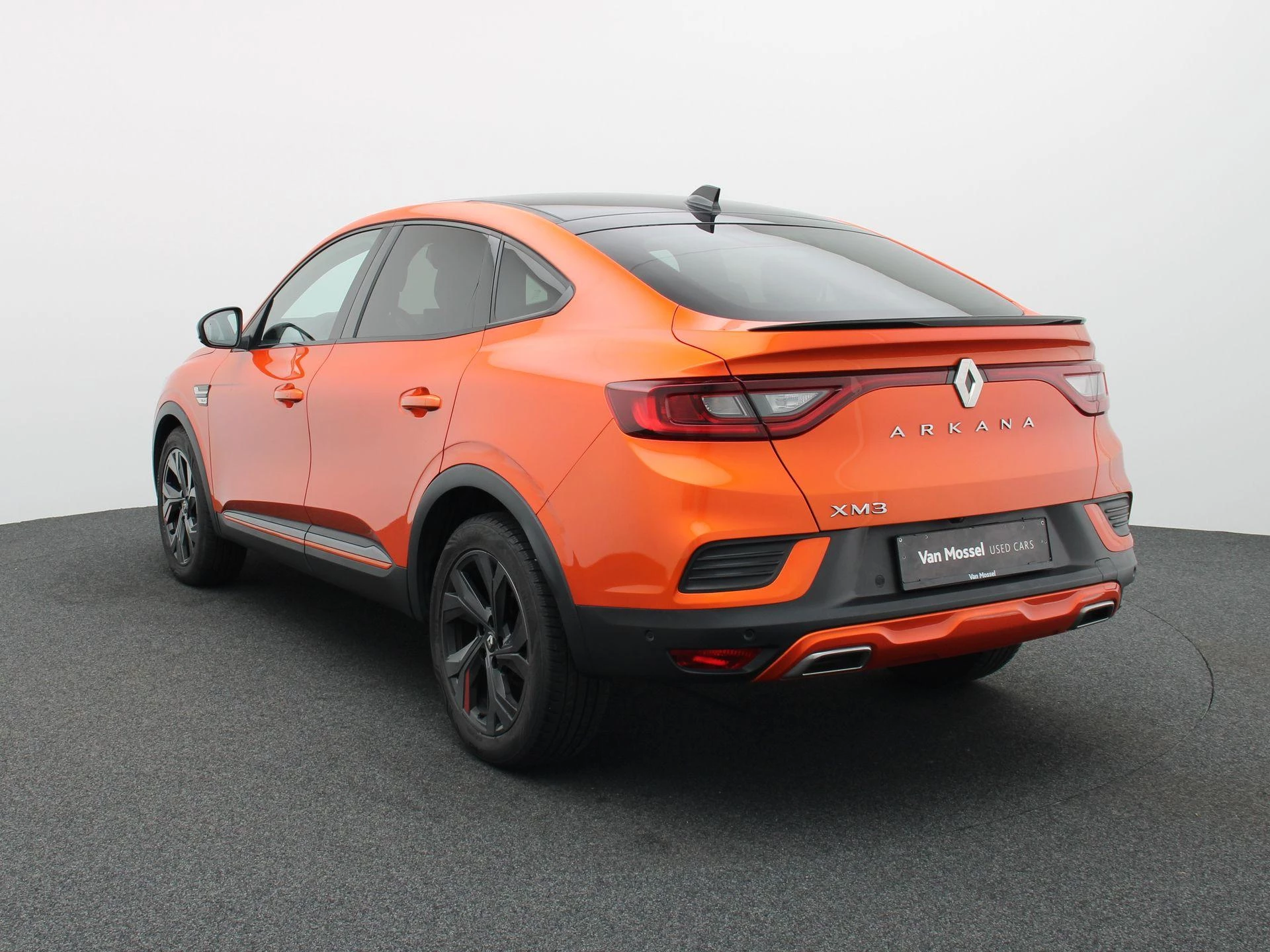 Renault-Arkana-image-1